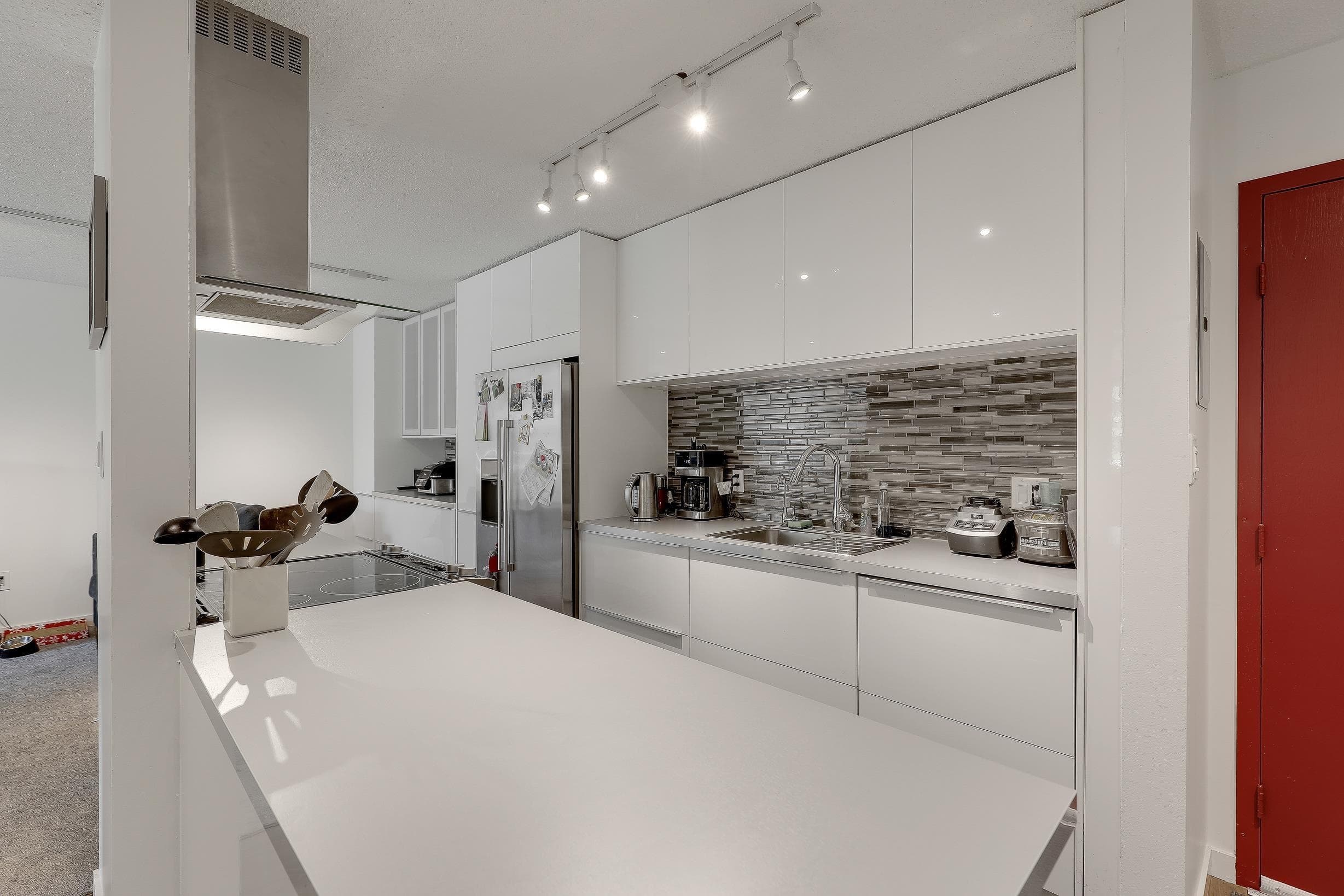 503 - 250 W 1st Street, North Vancouver, V7M 1B4 — photo 1