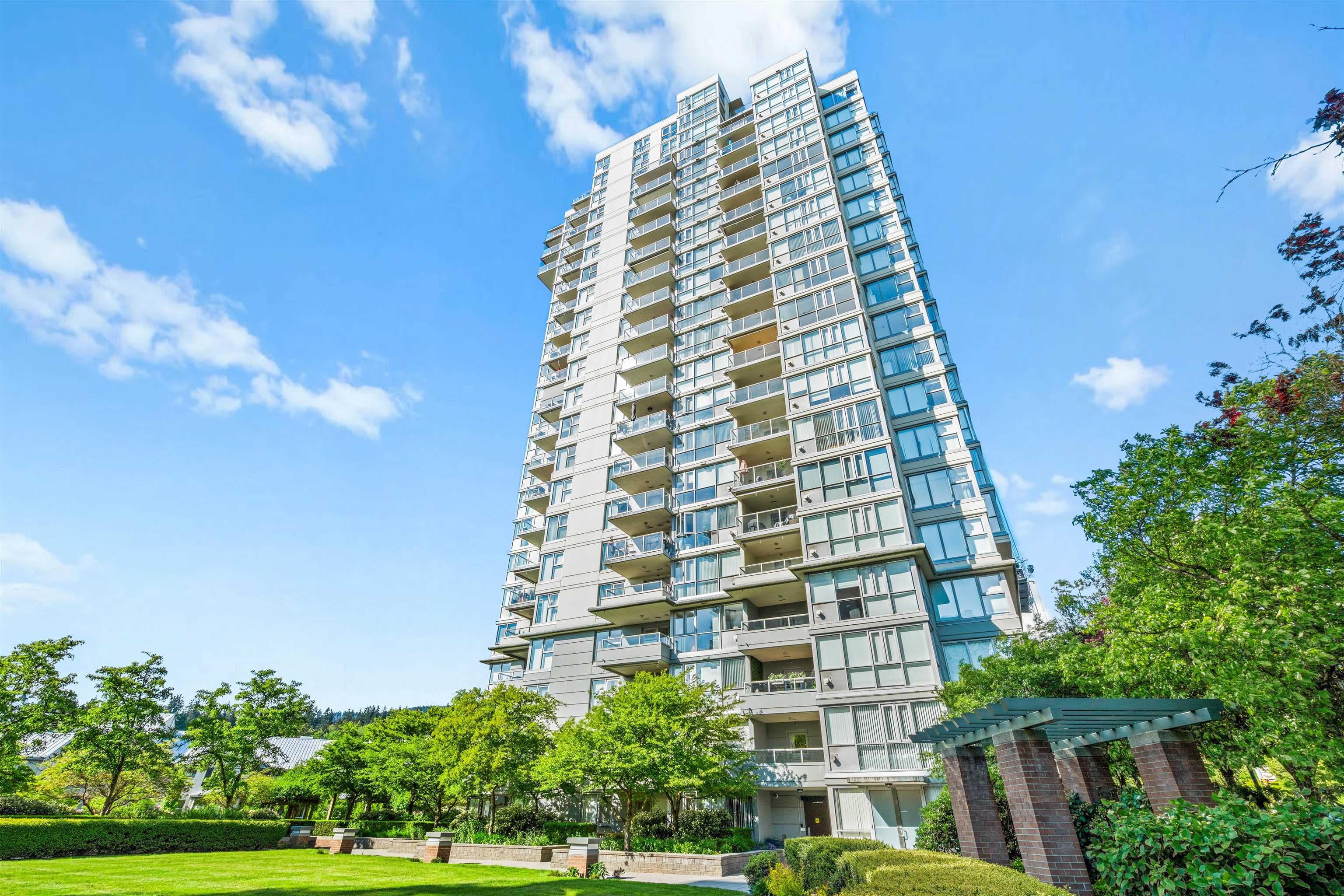 202 - 235 Guildford Way, Port Moody