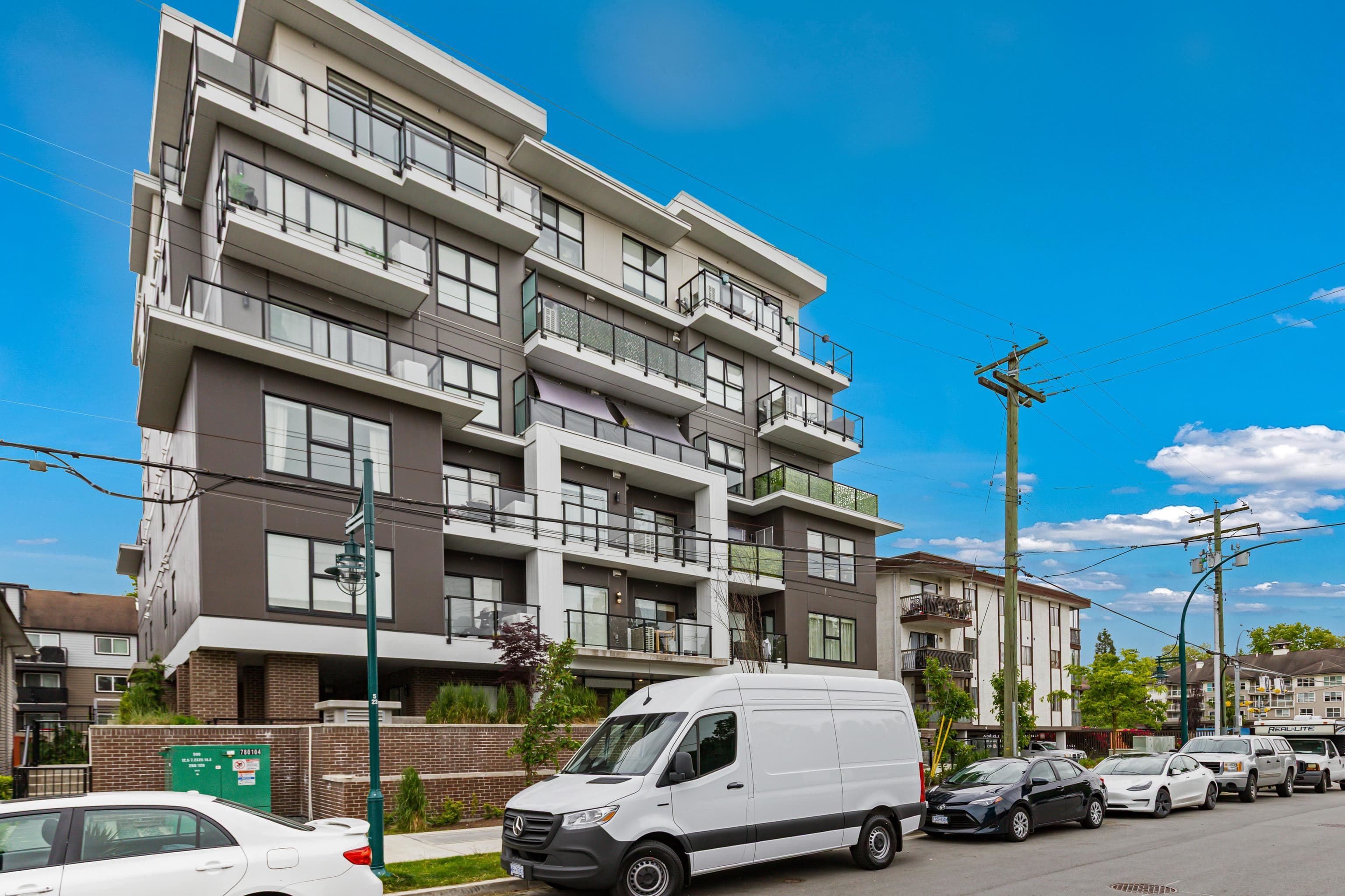 204 - 2331 Kelly Avenue, Port Coquitlam, V3C 1Y3 — photo 2