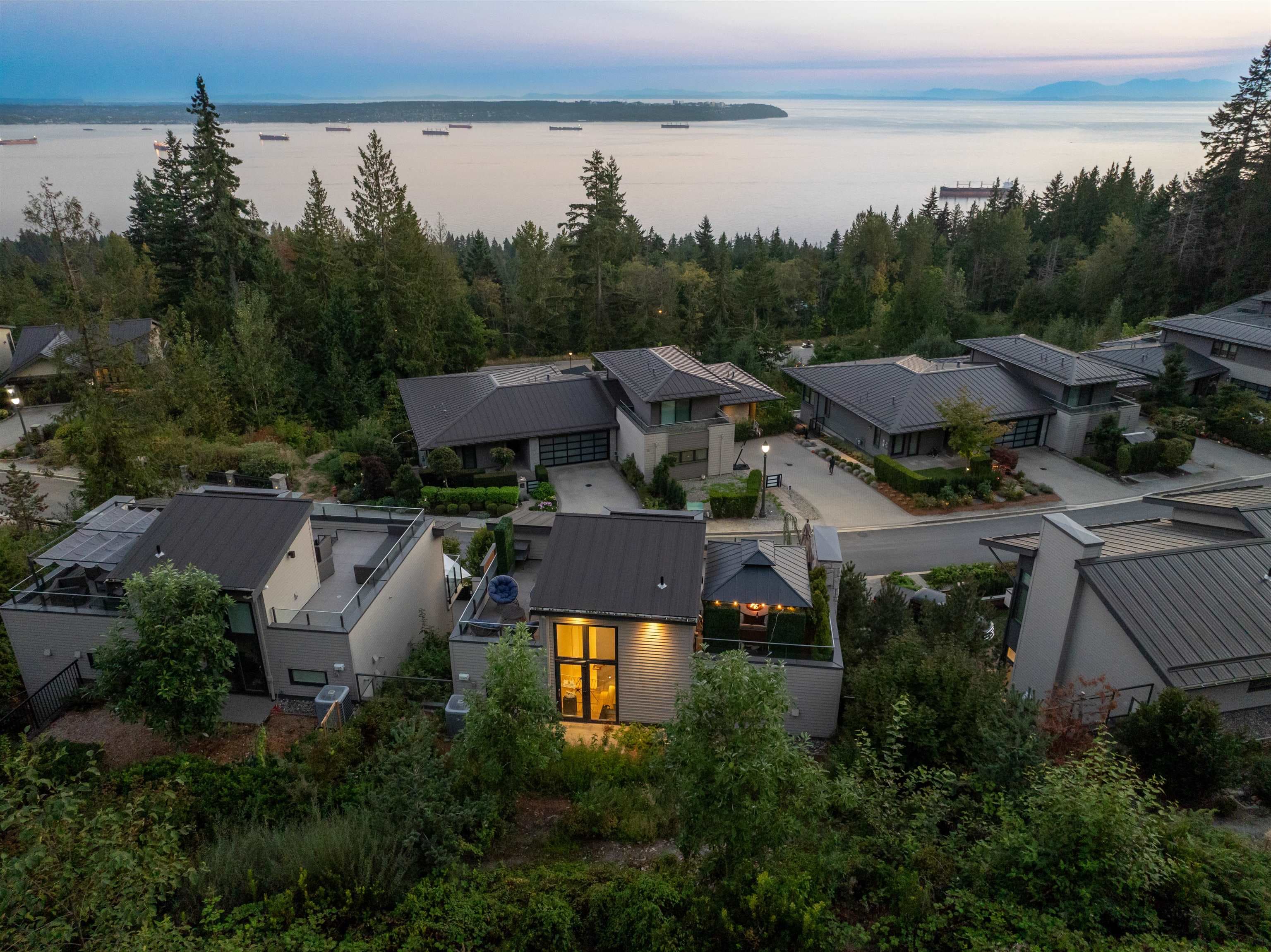 2993 Burfield Place, West Vancouver, V7S 0A9 — photo 3