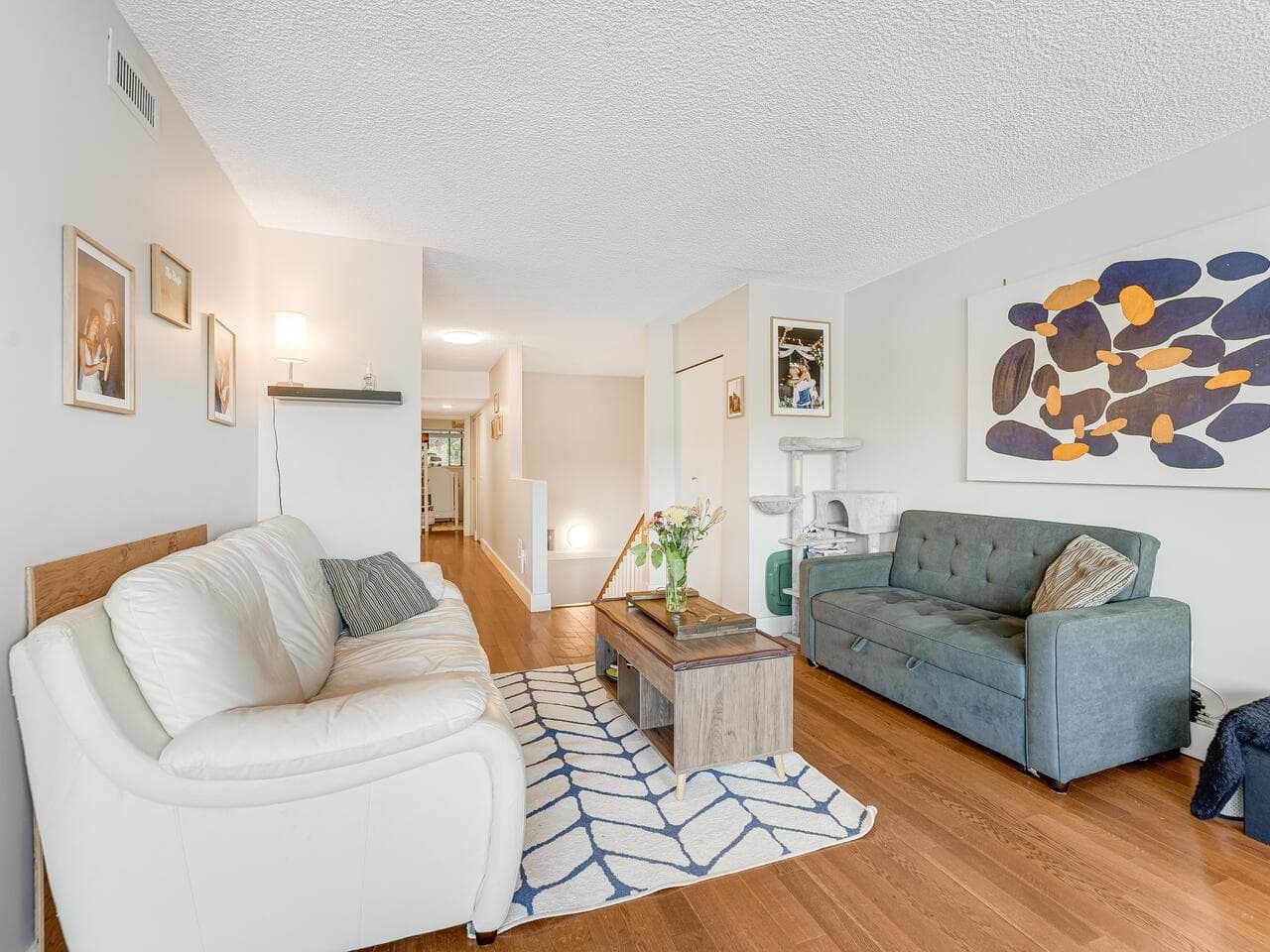 1039 Old Lillooet Road, North Vancouver, V7J 3H6 — photo 3
