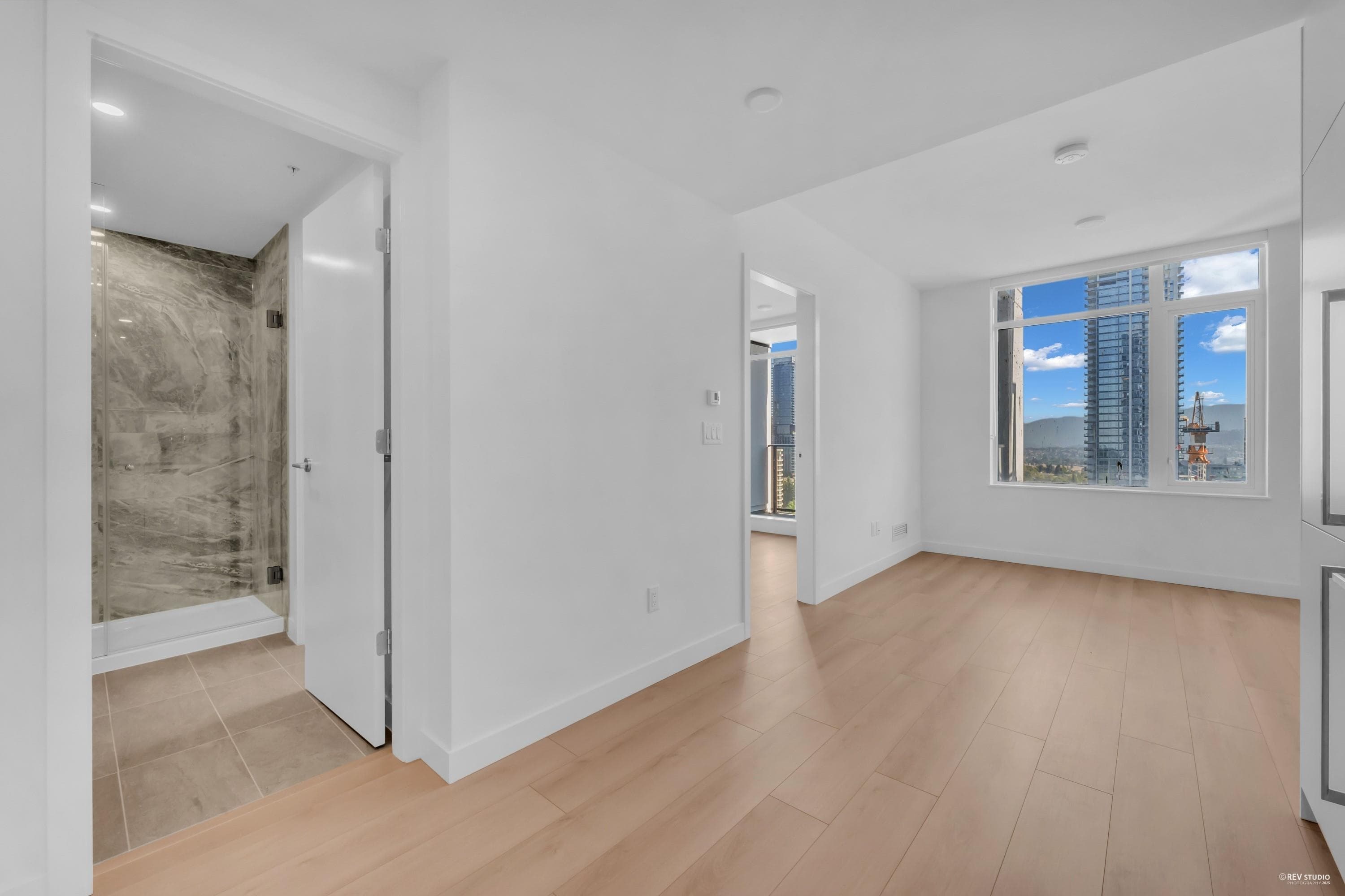 2307 - 6468 Willingdon Avenue, Burnaby, V5H 0L3 — photo 5