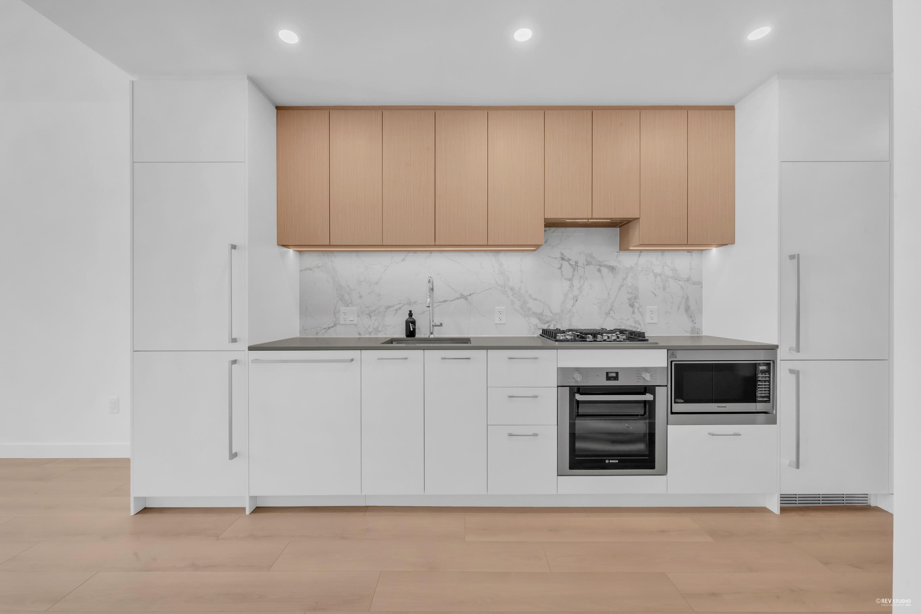 2307 - 6468 Willingdon Avenue, Burnaby, V5H 0L3 — photo 4