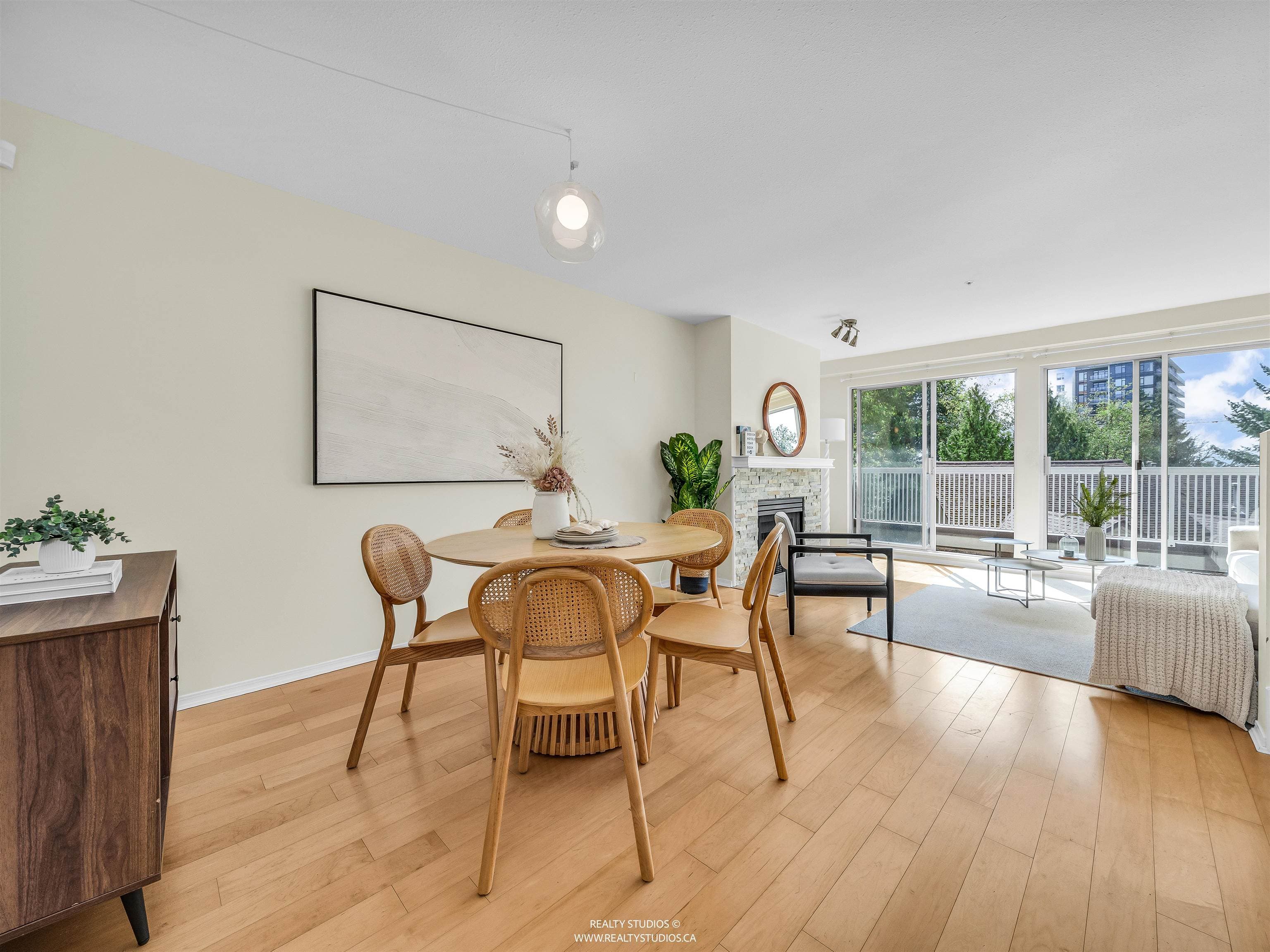 3461 Amberly Place, Vancouver, V5S 4P9 — photo 2