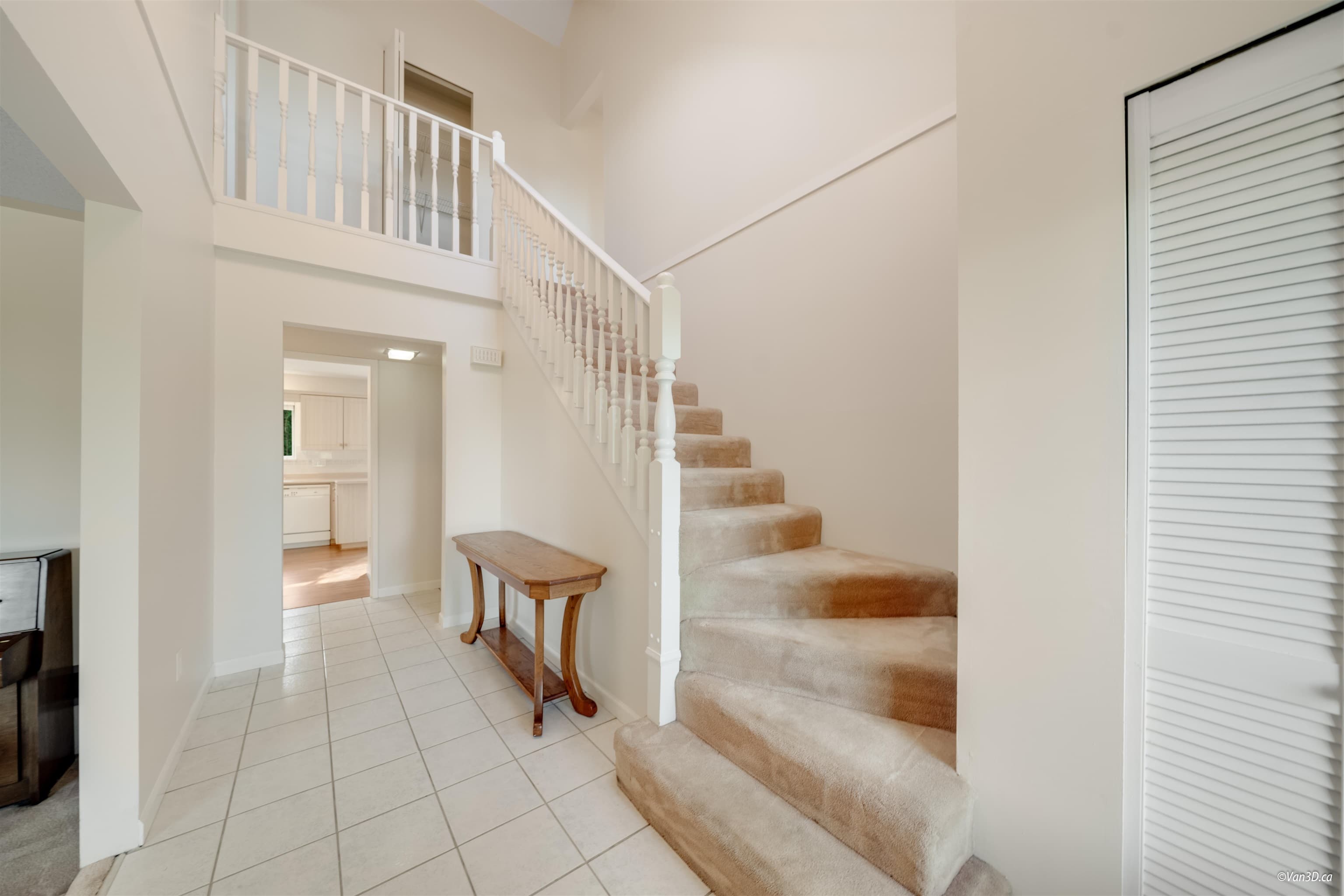 5648 Copsefield Place, Delta, V4L 2G1 — photo 2