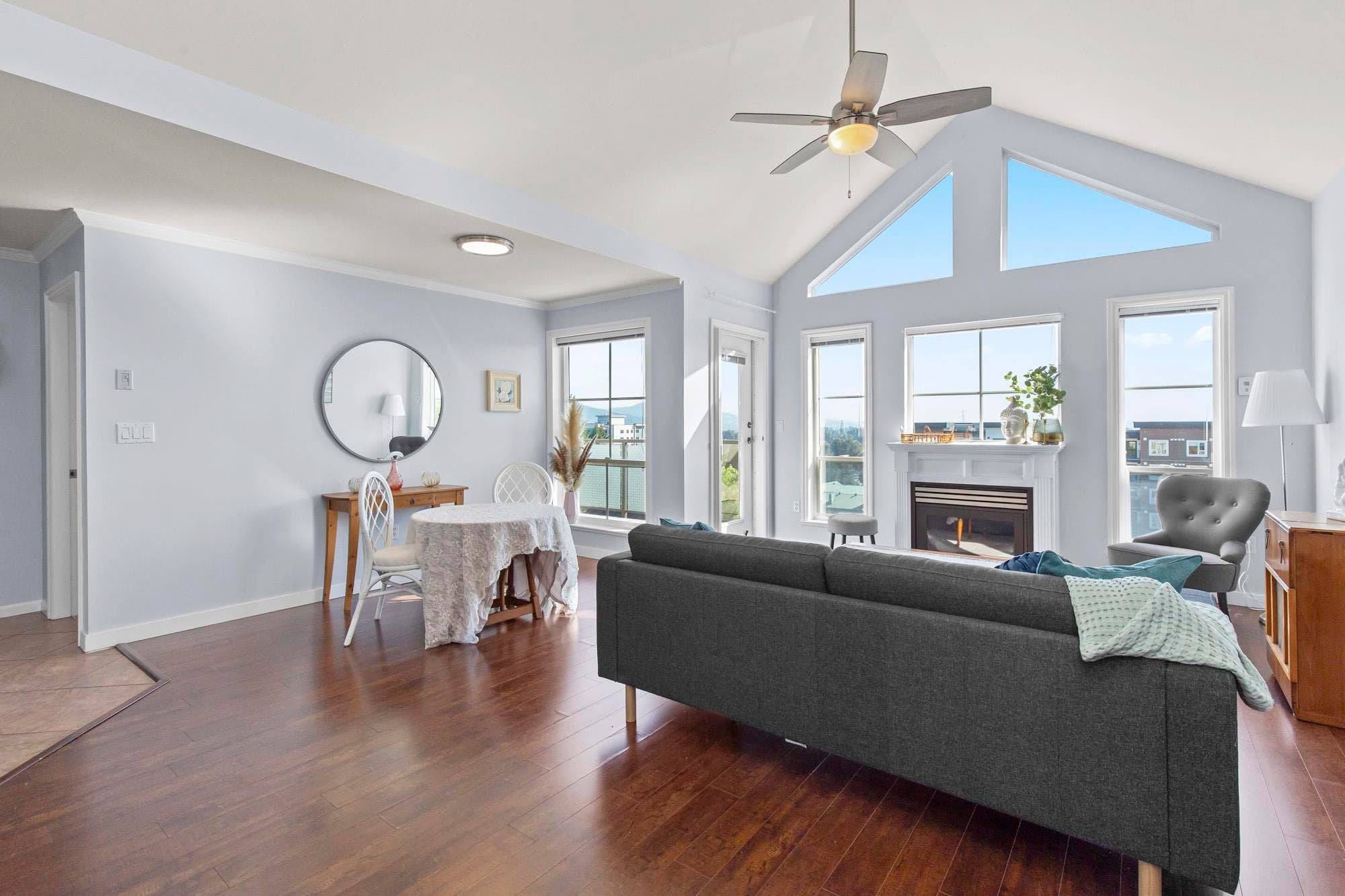 310 - 33150 4 Avenue, Mission, V2V 7A3 — photo 3