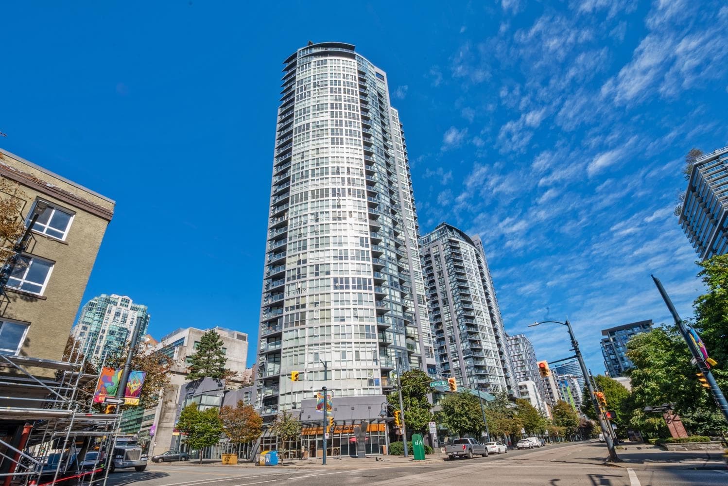808 - 1199 Seymour Street, Vancouver, V6L 2G5 — photo 1
