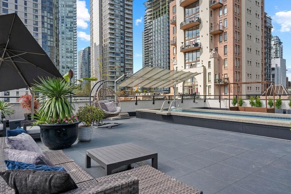 PH - 1245 Homer Street, Vancouver, V6B 2Y9 — photo 5