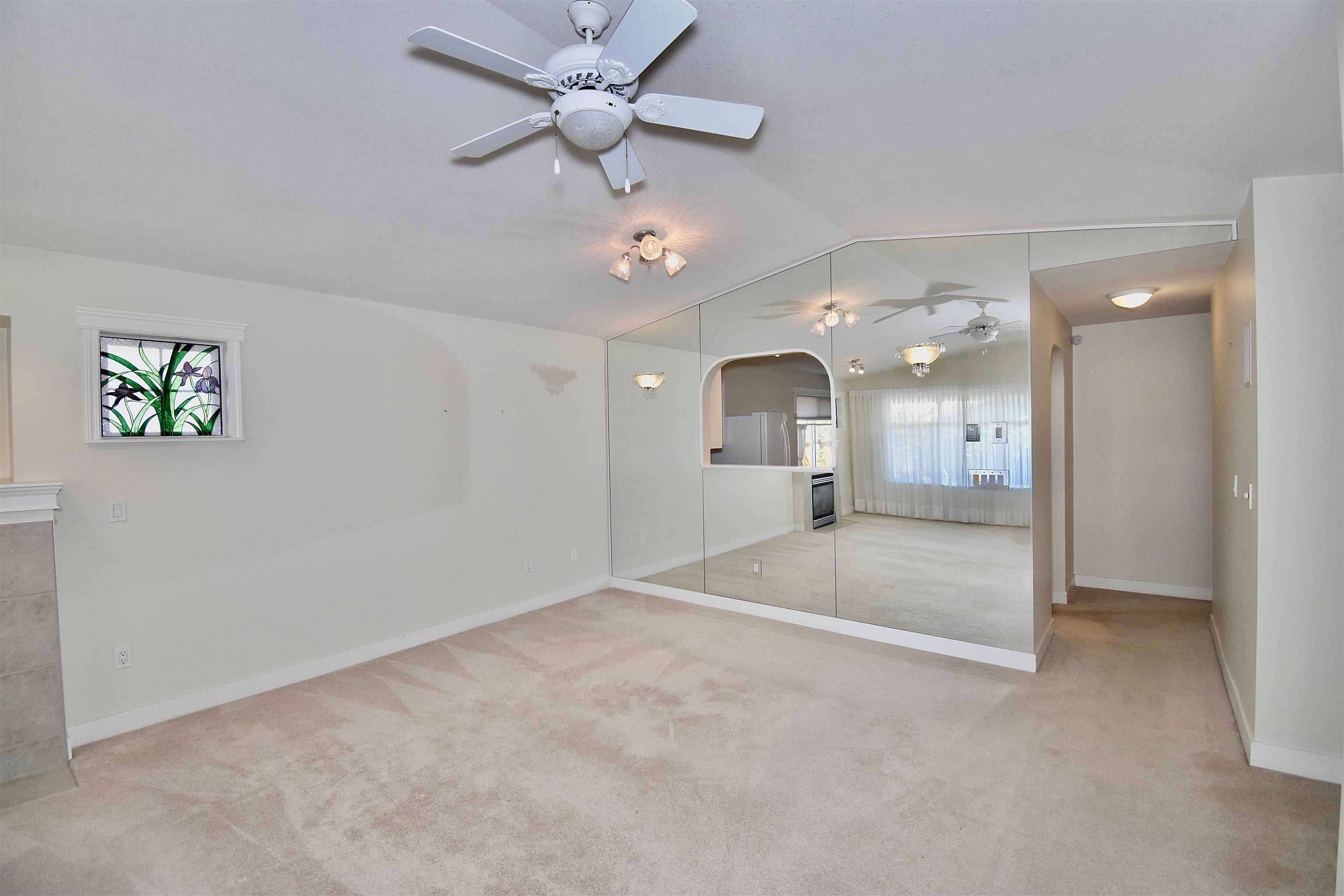6346 Williams Place, Sechelt, V7Z 0M6 — photo 5