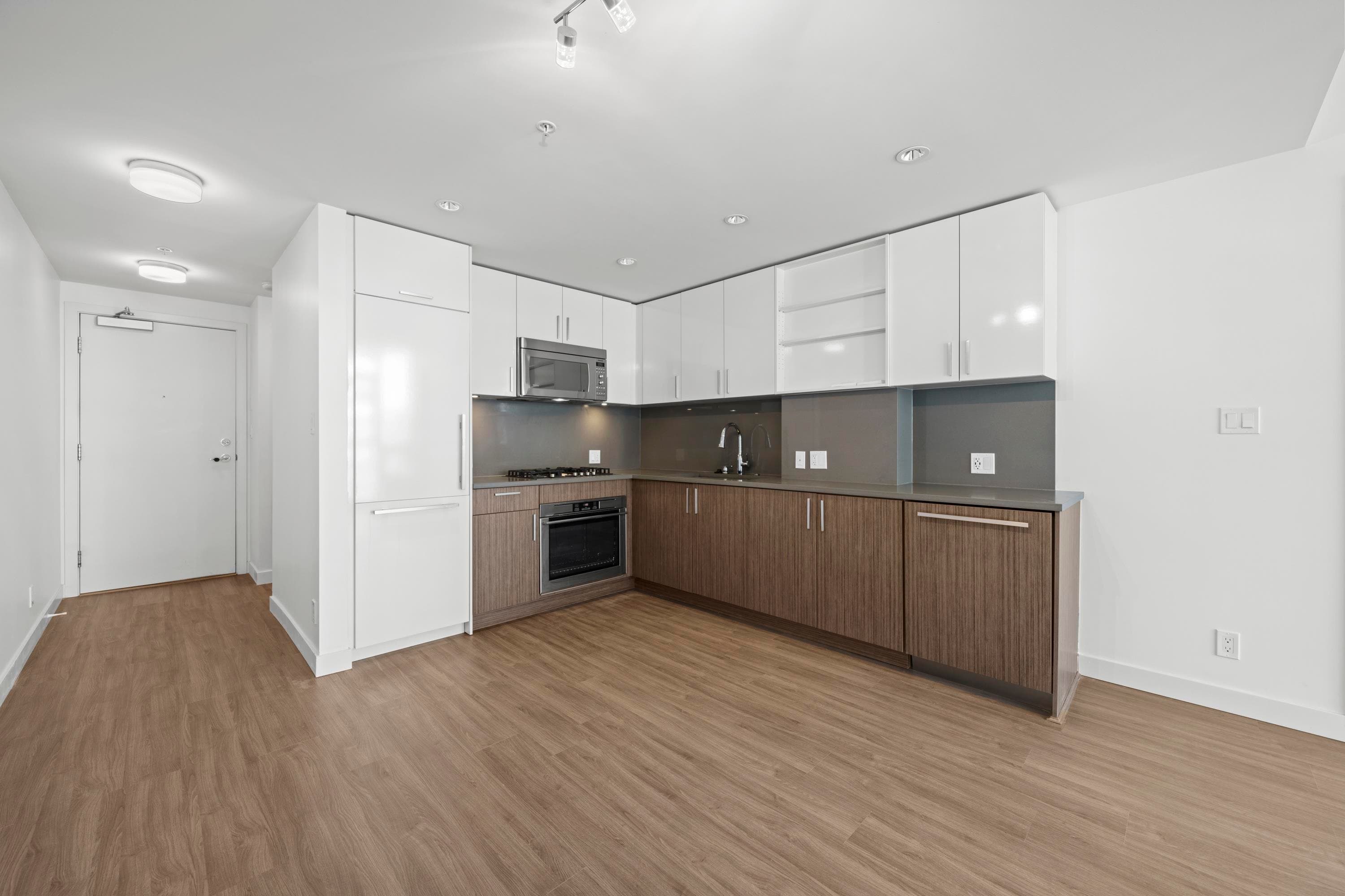 805 - 5599 Cooney Road, Richmond, V6X 0N8 — photo 3