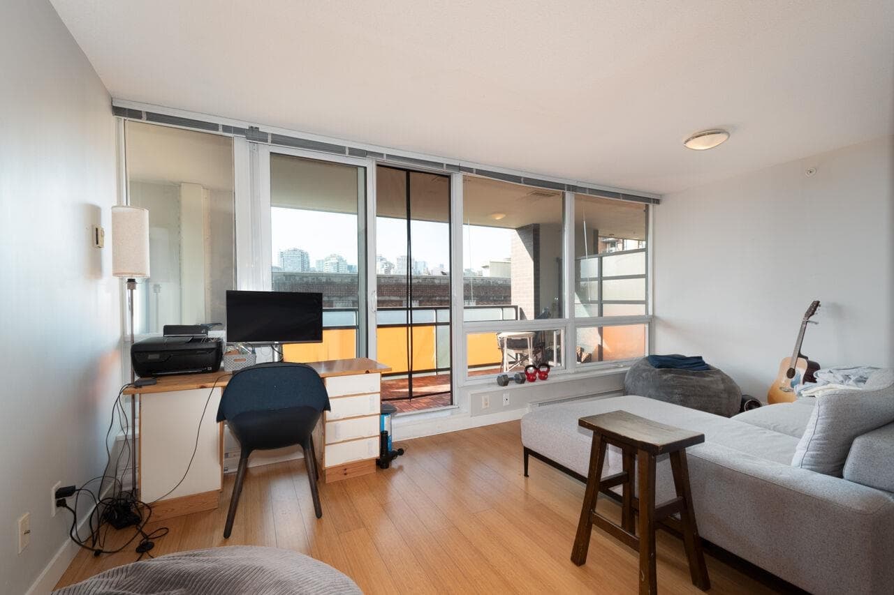 503 - 718 Main Street, Vancouver, V6A 2V7 — photo 5