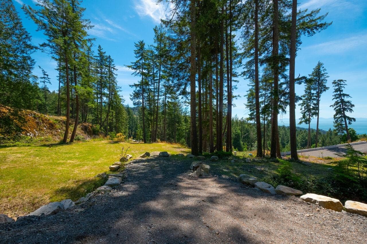 Lot 6 Innisfree Lane, Bowen Island, V0N 1G2 — photo 5