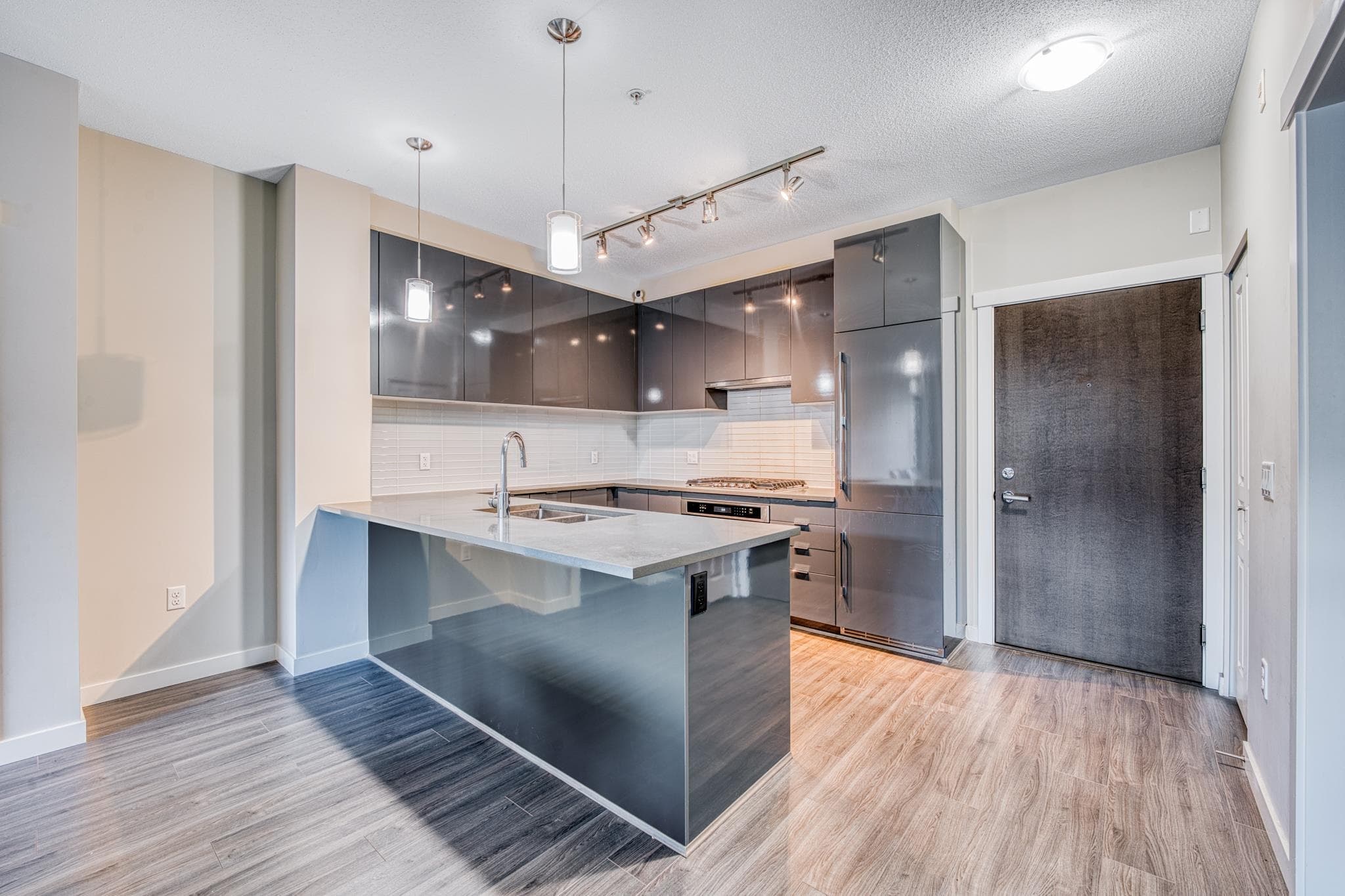 320 - 9388 Tomicki Avenue, Richmond, V6X 0P1 — photo 5