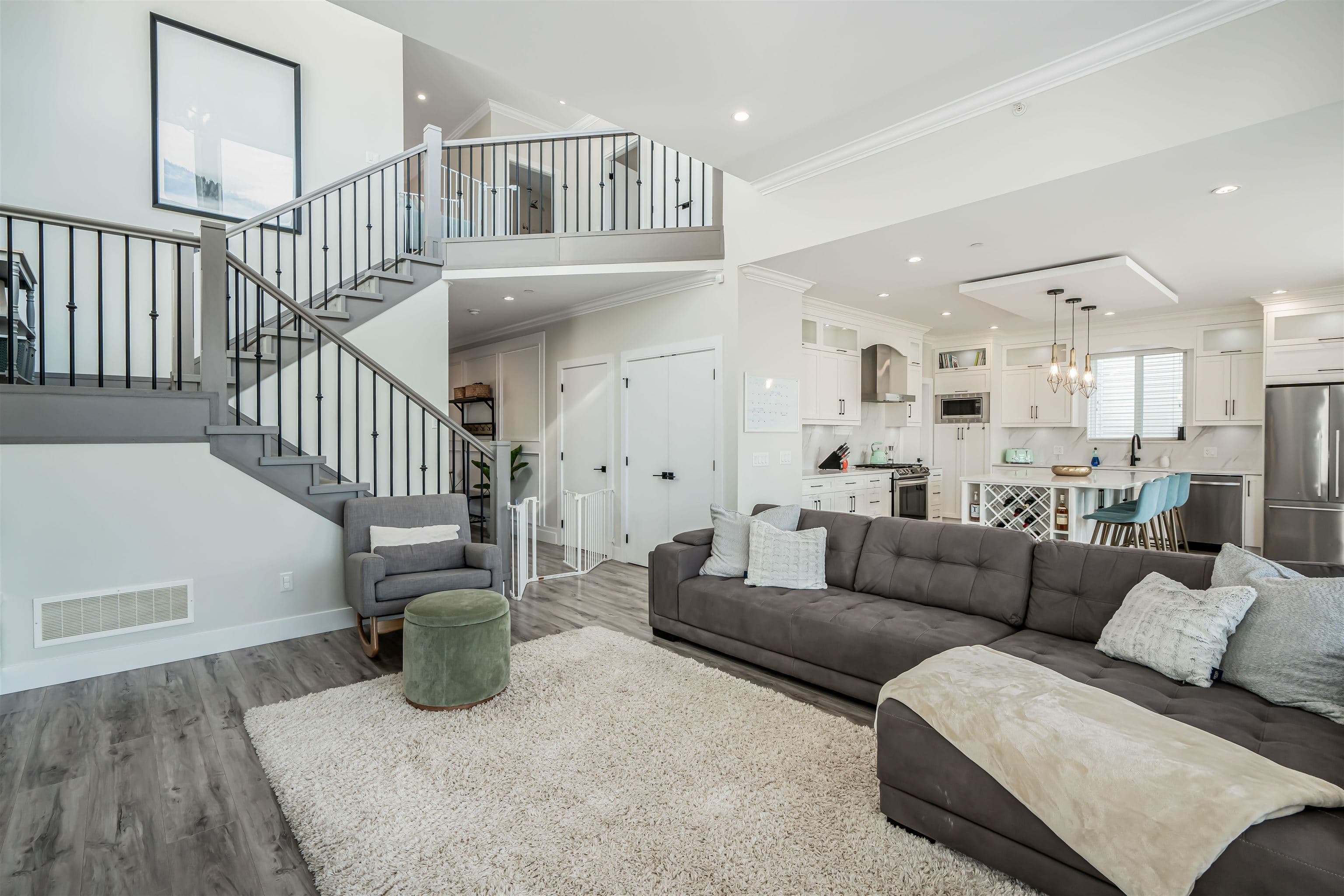 10861 Morrisette Place, Maple Ridge, V2W 1G8 — photo 5