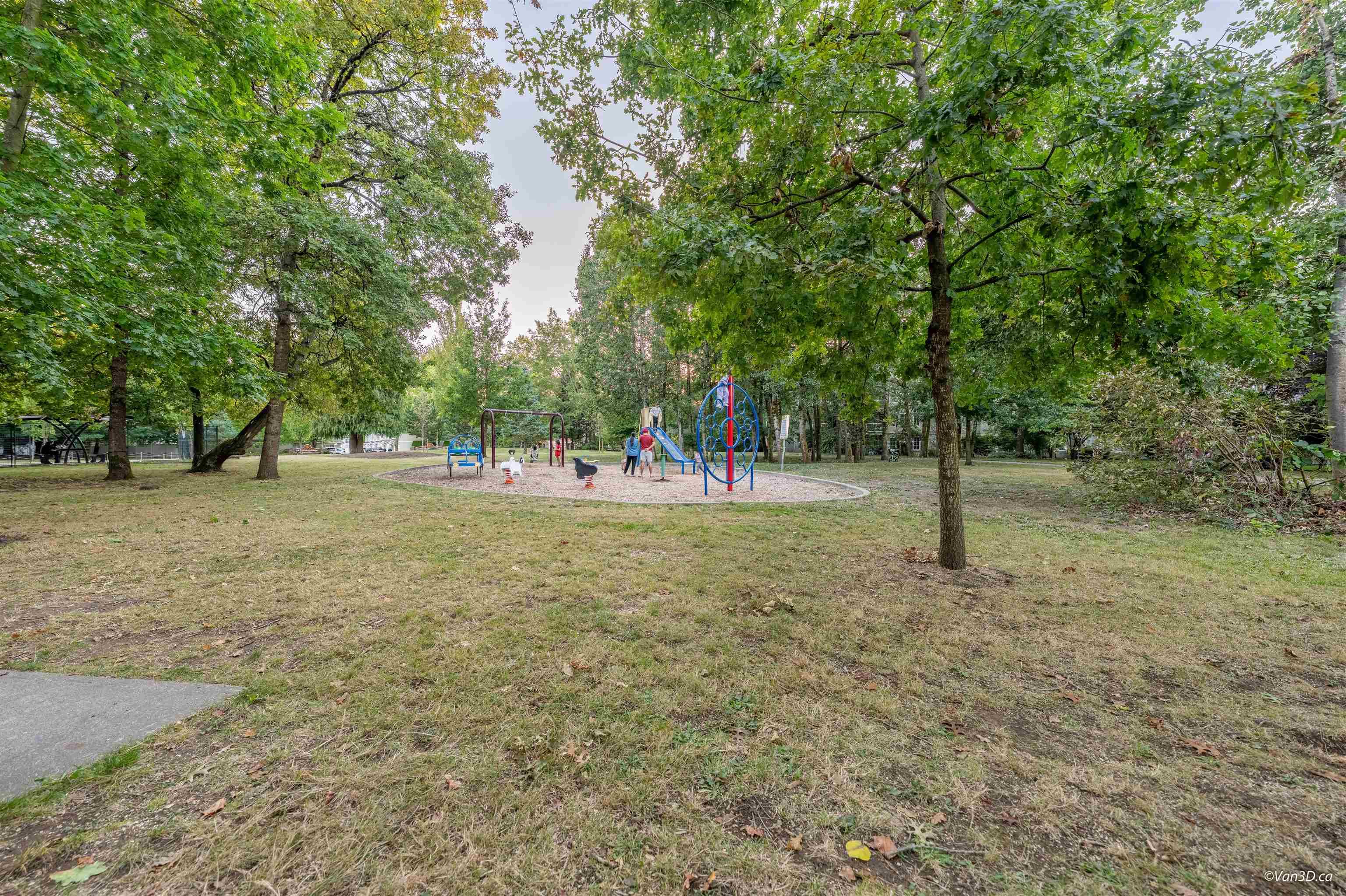 107 - 12155 75a Avenue, Surrey, V3W 1B9 — photo 4