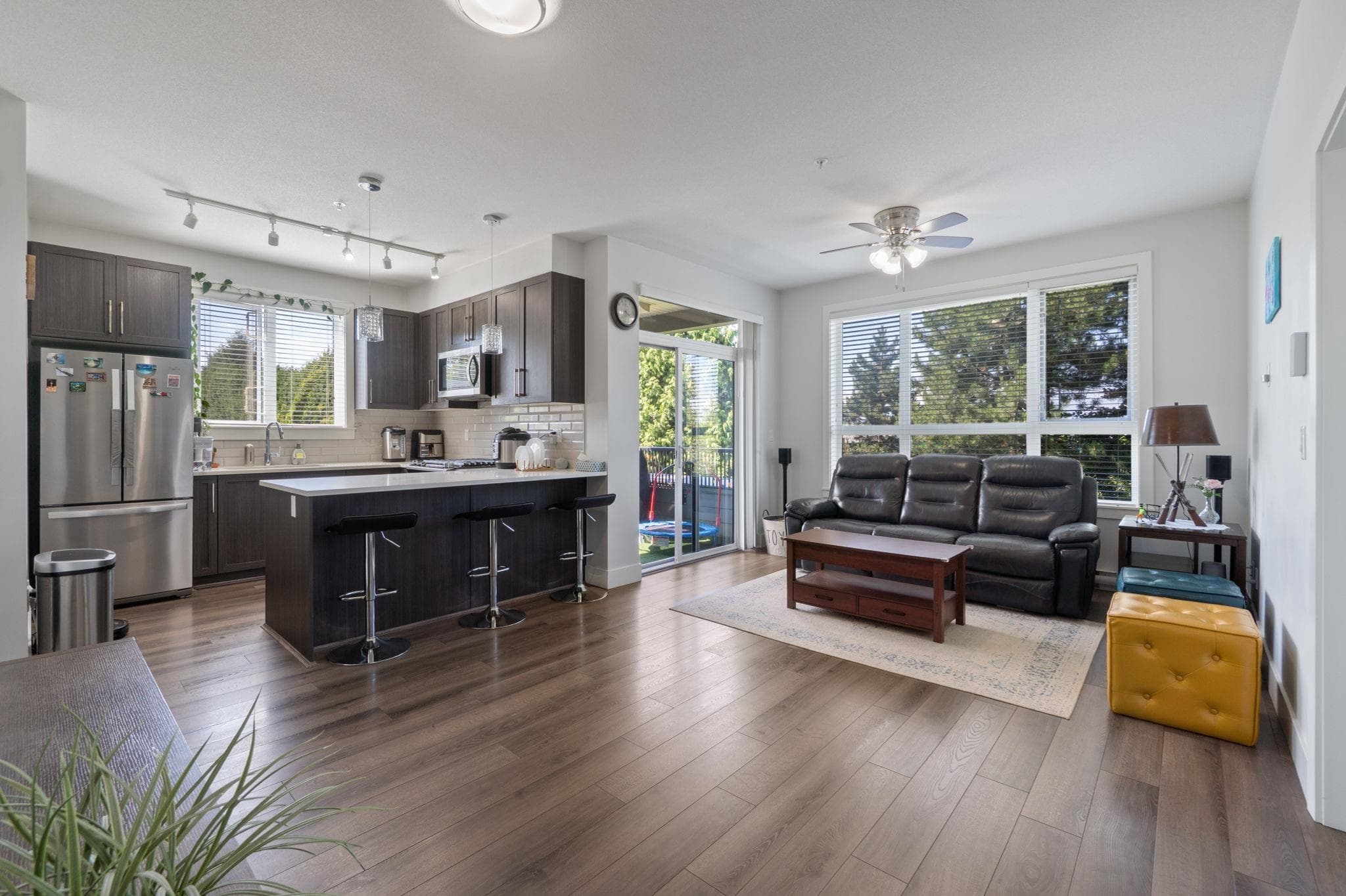212 - 2960 151 Street, Surrey, V4P 0G3 — photo 1