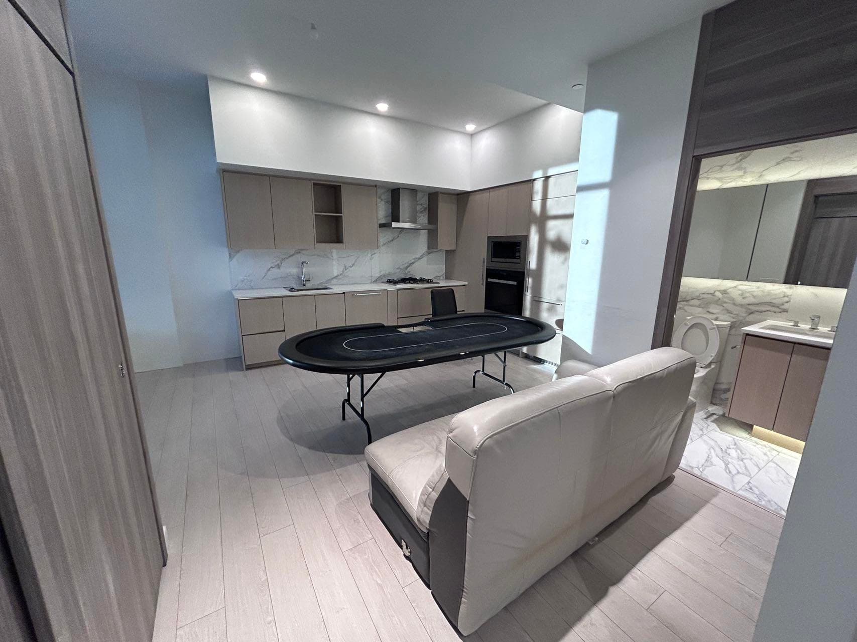 TH-03 - 8555 Capstan Way, Richmond, V6X 0W1 — photo 4