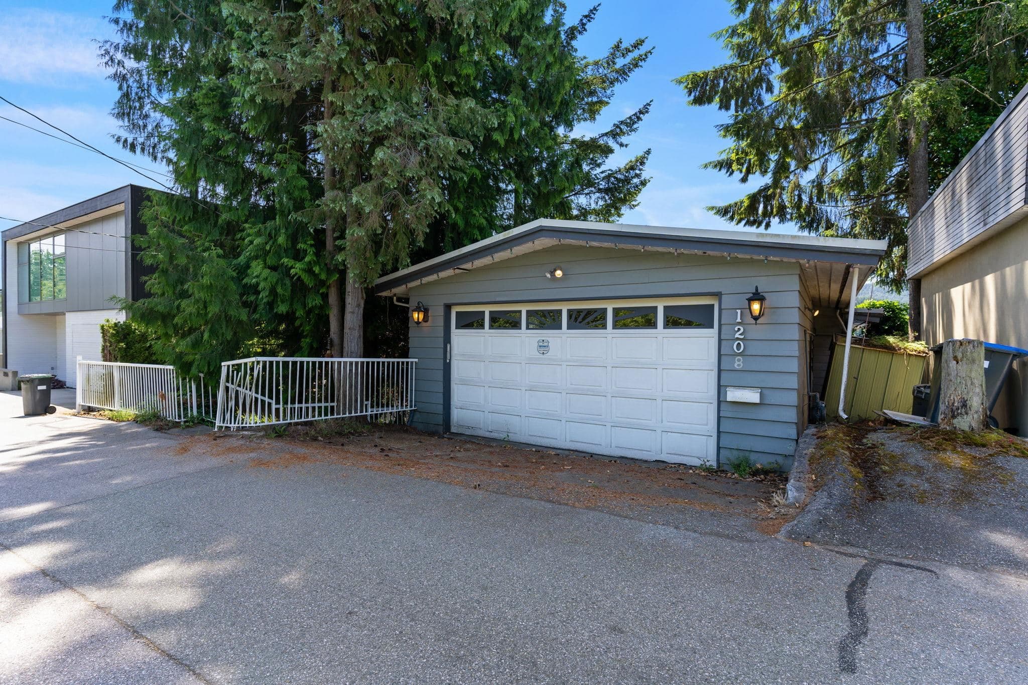 1208 Alderside Road, Port Moody, V3H 3A6 — photo 4