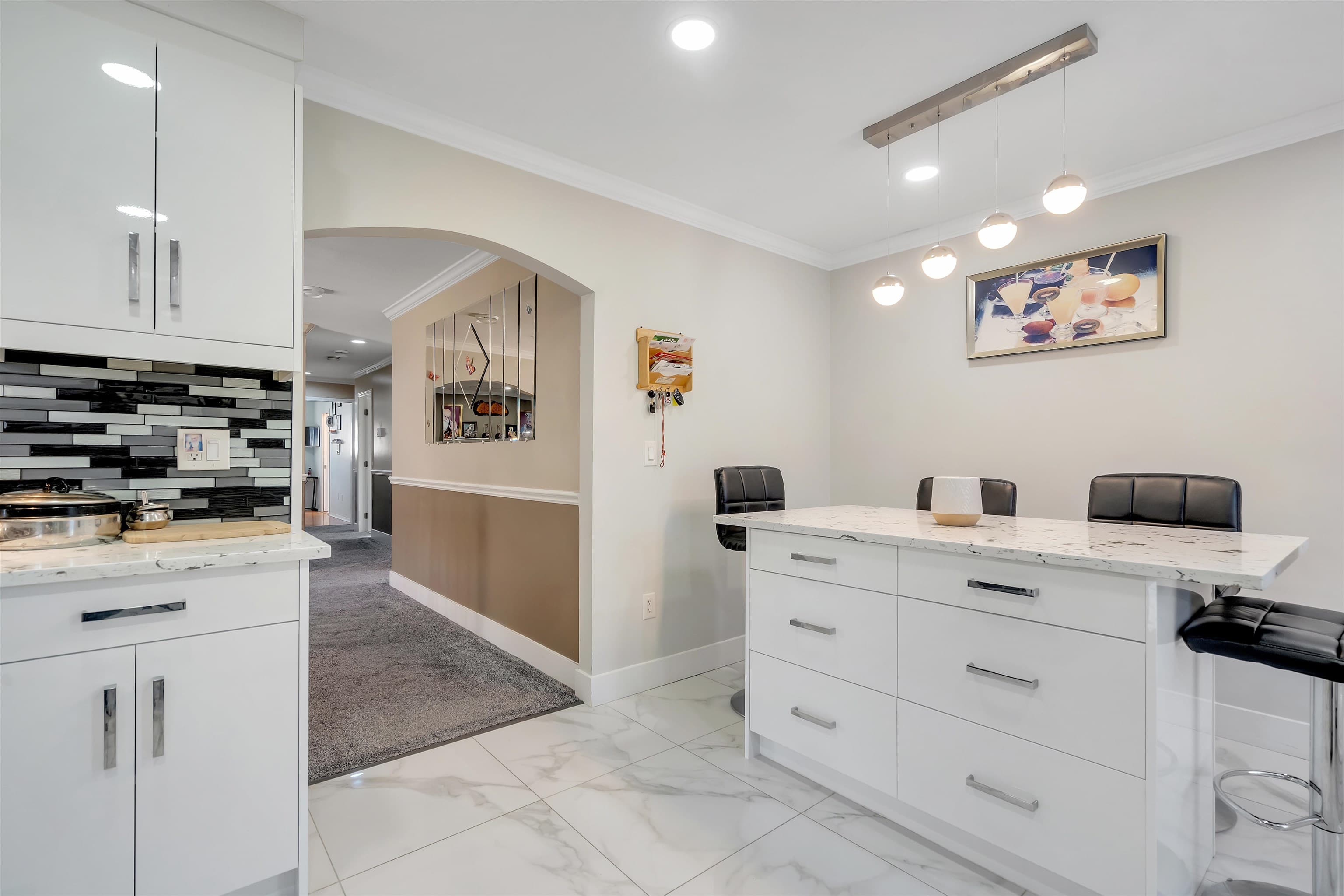 13208 66a Avenue, Surrey, V3W 8E3 — photo 4