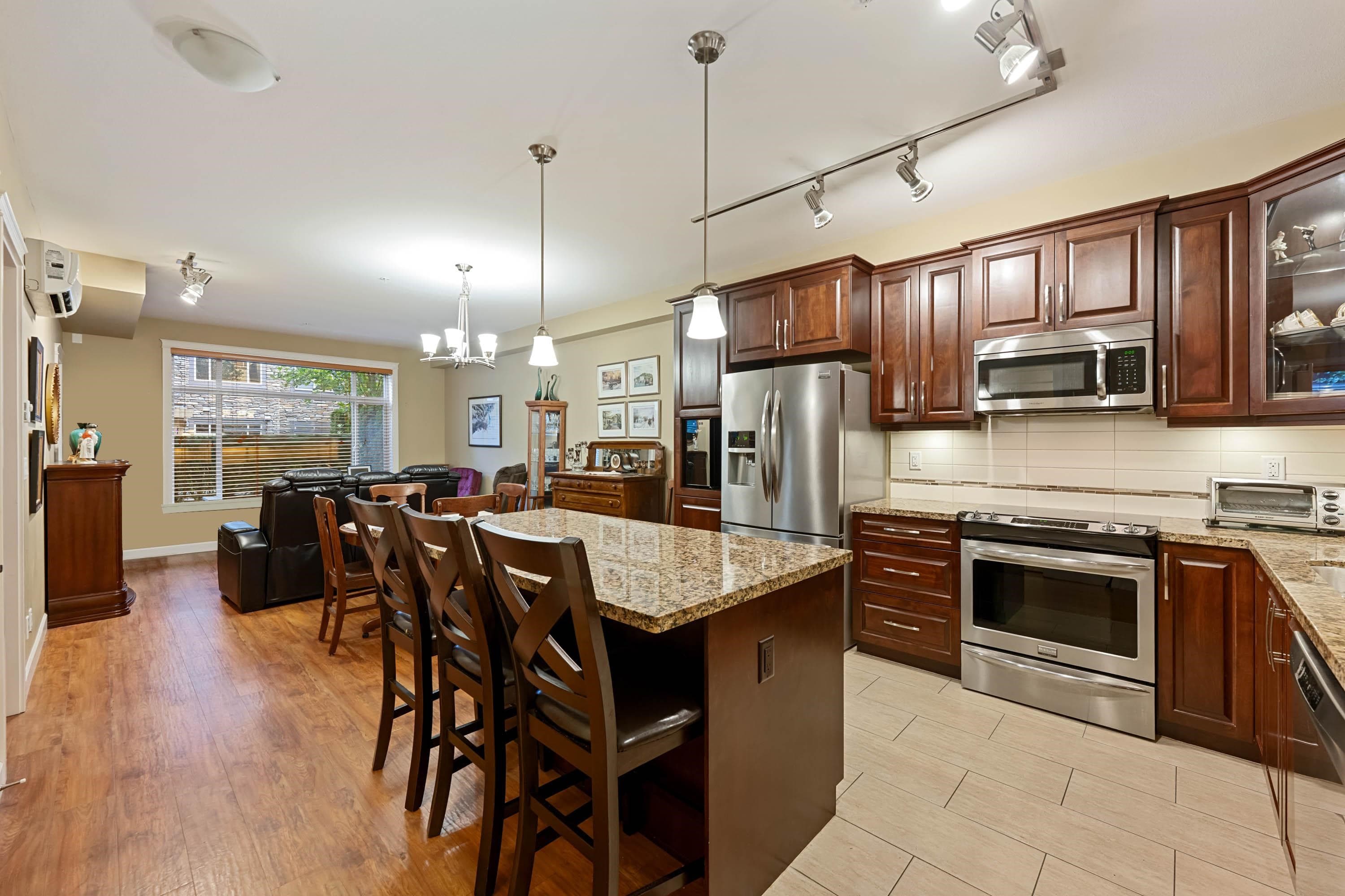 104 - 8258 207a Street, Langley, V2Y 0N3 — photo 4