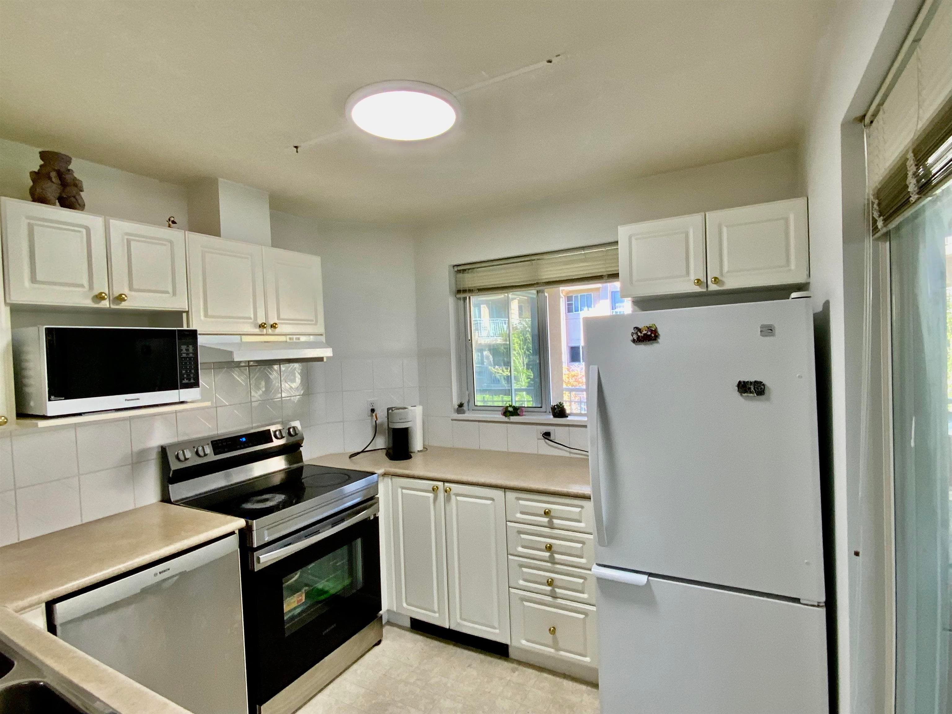 213 - 13727 74 Avenue, Surrey, V3W 0M7 — photo 5