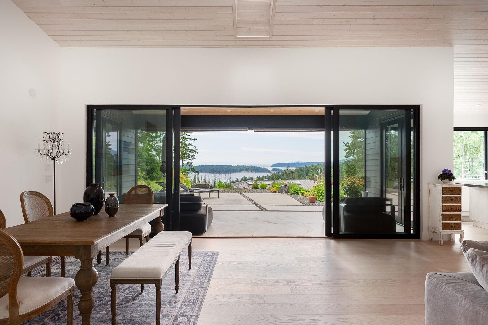 1620 Evergreen Lane, Bowen Island, V0N 1G2 — photo 3