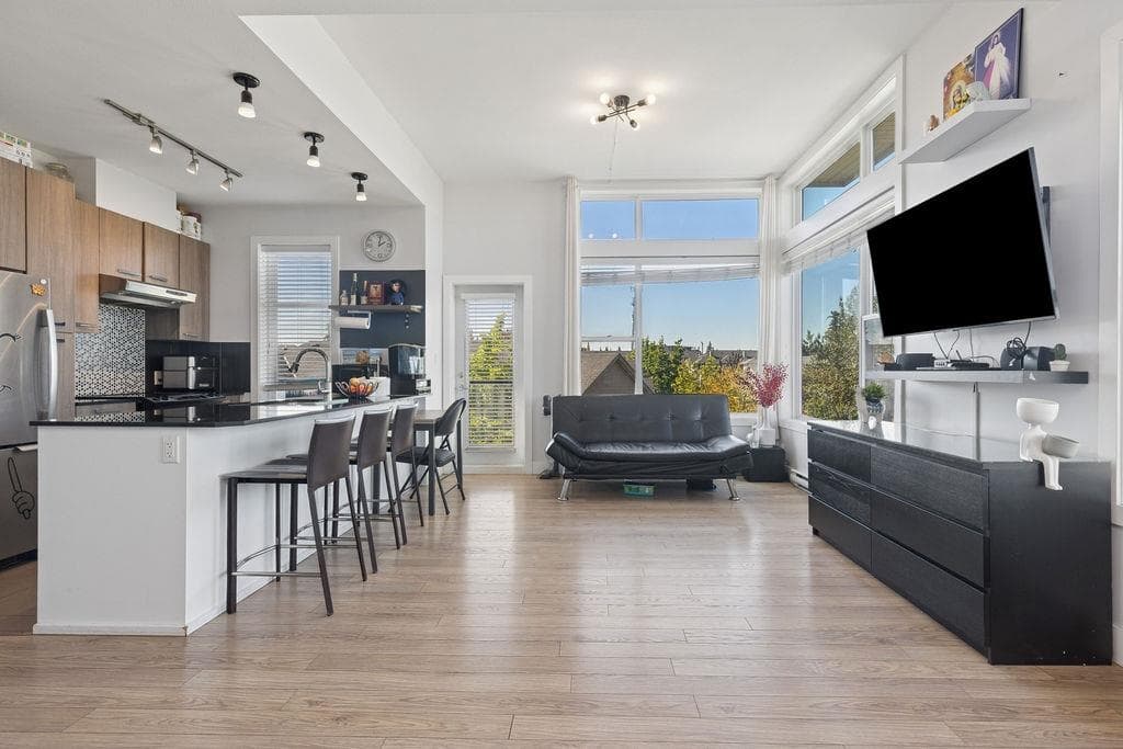410 - 15956 86a Avenue, Surrey, V4N 6N8 — photo 5