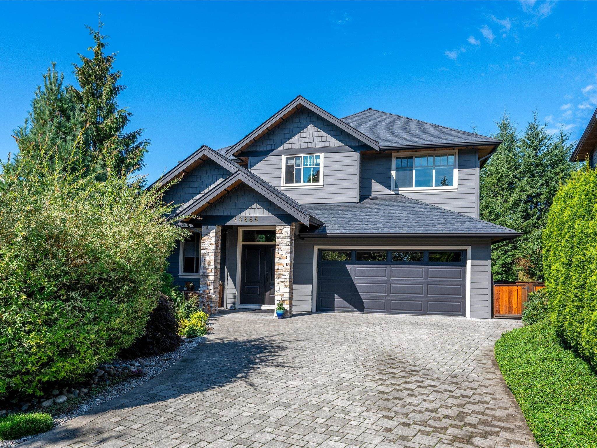 40885 The Crescent, Squamish — sold