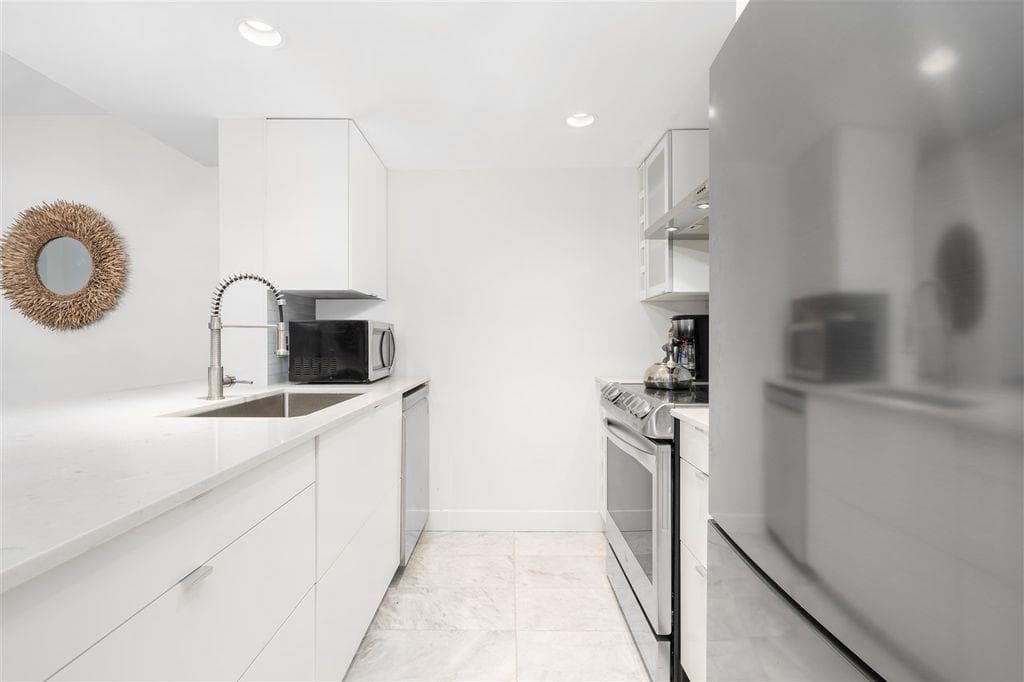 1104 - 888 Hamilton Street, Vancouver, V6B 5W4 — photo 5
