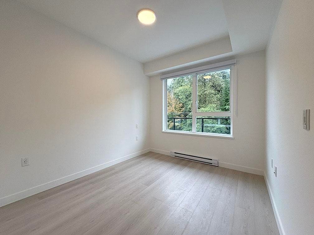 417 - 2002 St George Street, Port Moody, V3H 0N4 — photo 3
