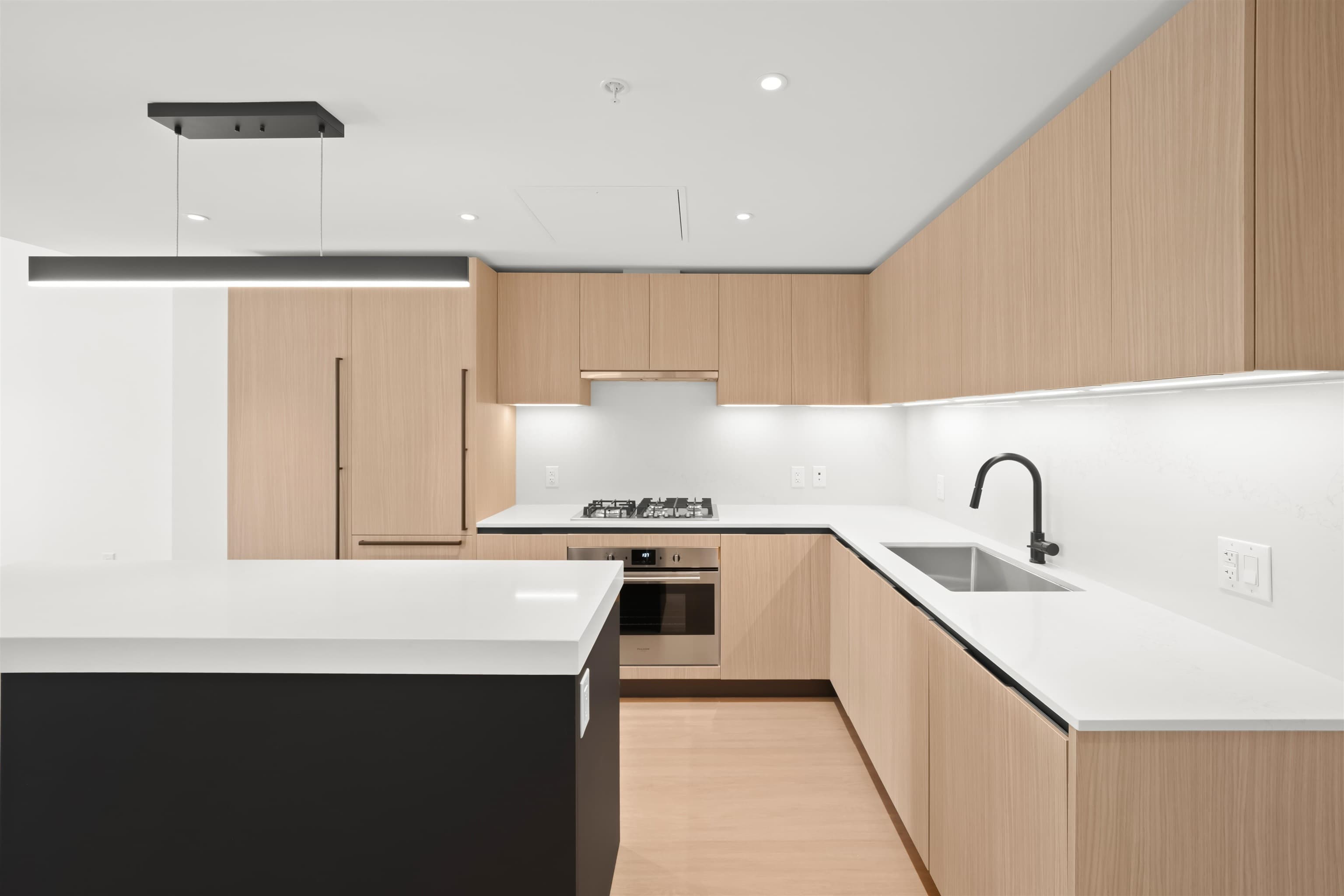 505 - 2235 E Broadway, Vancouver, V5N 0J5 — photo 4