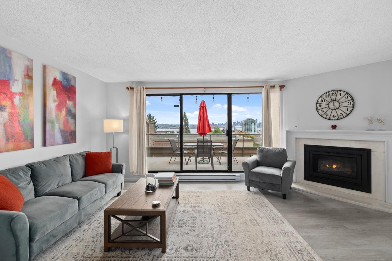 19 - 220 E 4th Street, North Vancouver, V7L 1H9 — photo 4