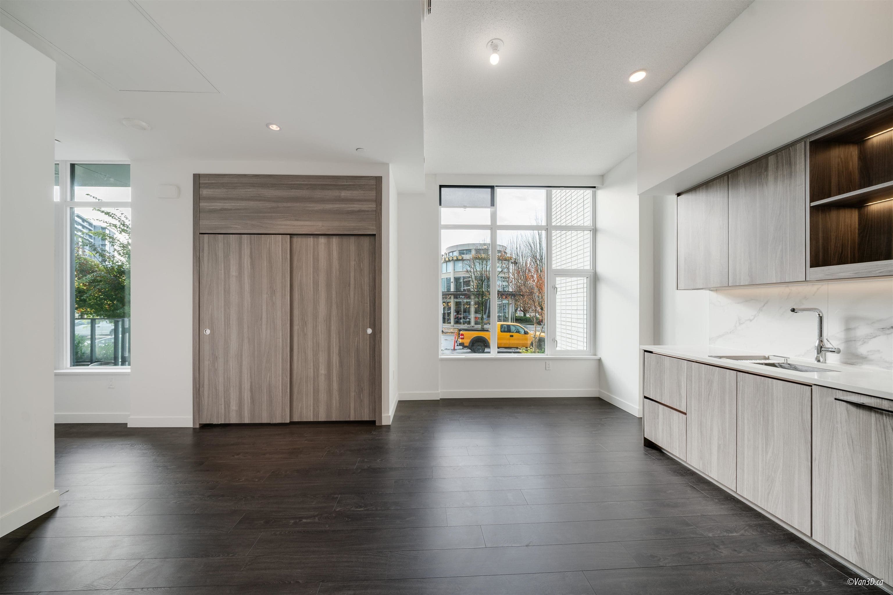TH-03 - 8555 Capstan Way, Richmond, V6X 0W1 — photo 3