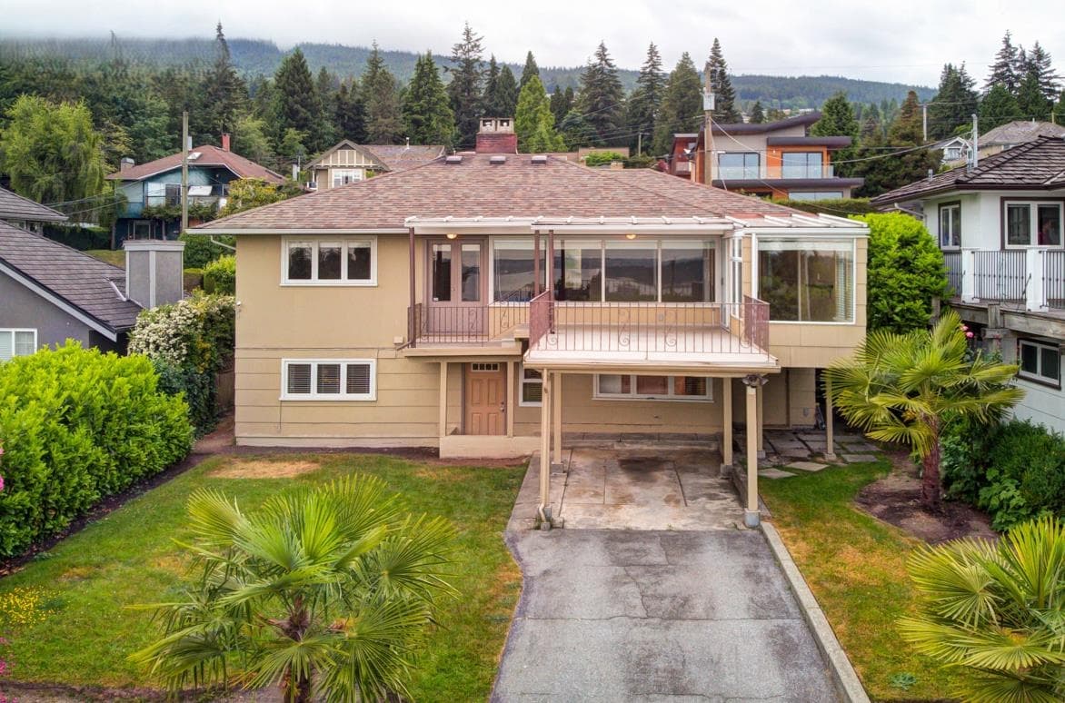 1530 Nelson Avenue, West Vancouver, V7V 2P2 — photo 2