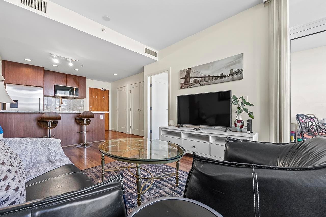 617 - 8677 Capstan Way, Richmond, V6X 0N6 — photo 3