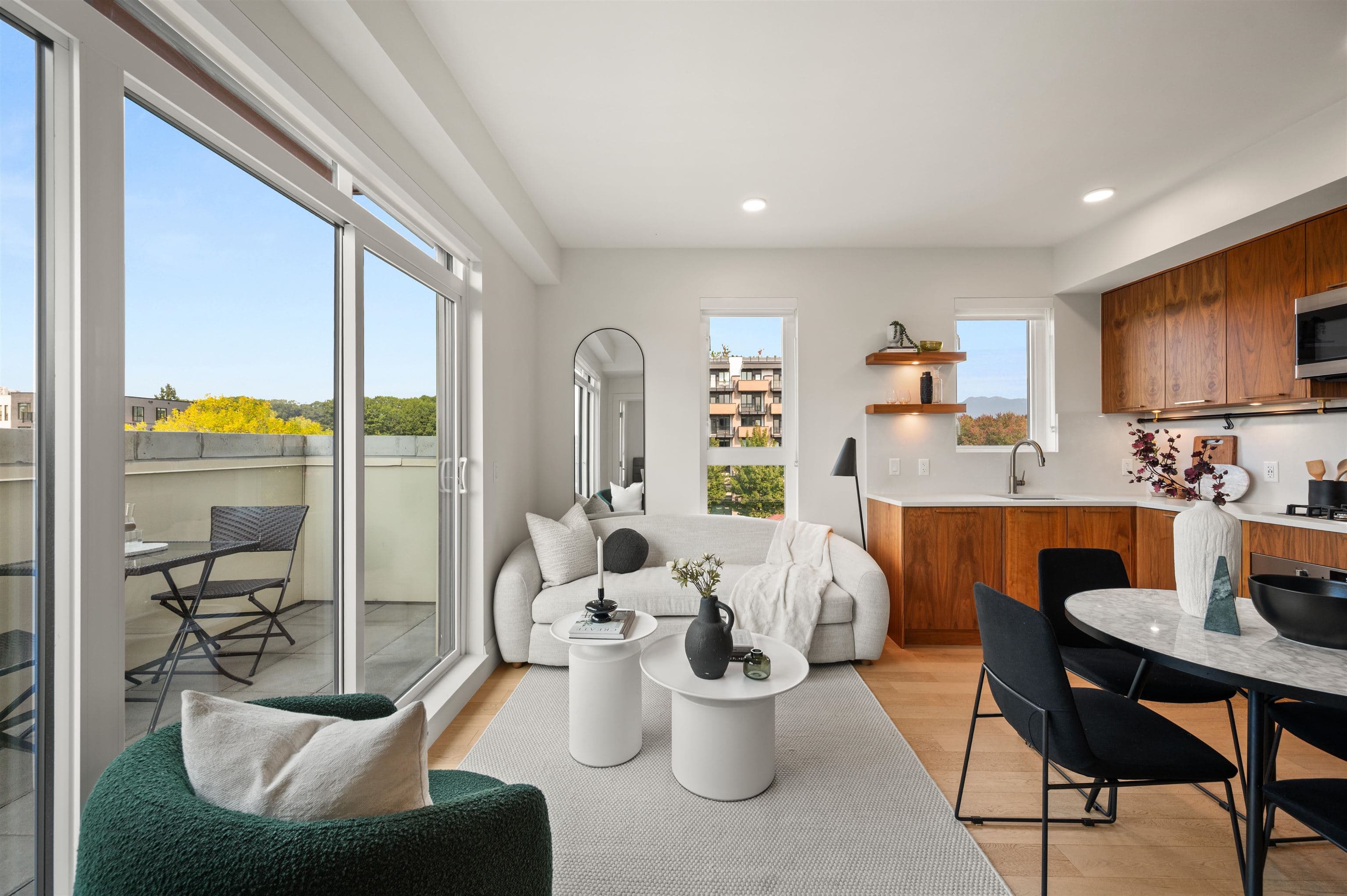 411 - 2550 Garden Drive, Vancouver, V5N 4X6 — photo 3