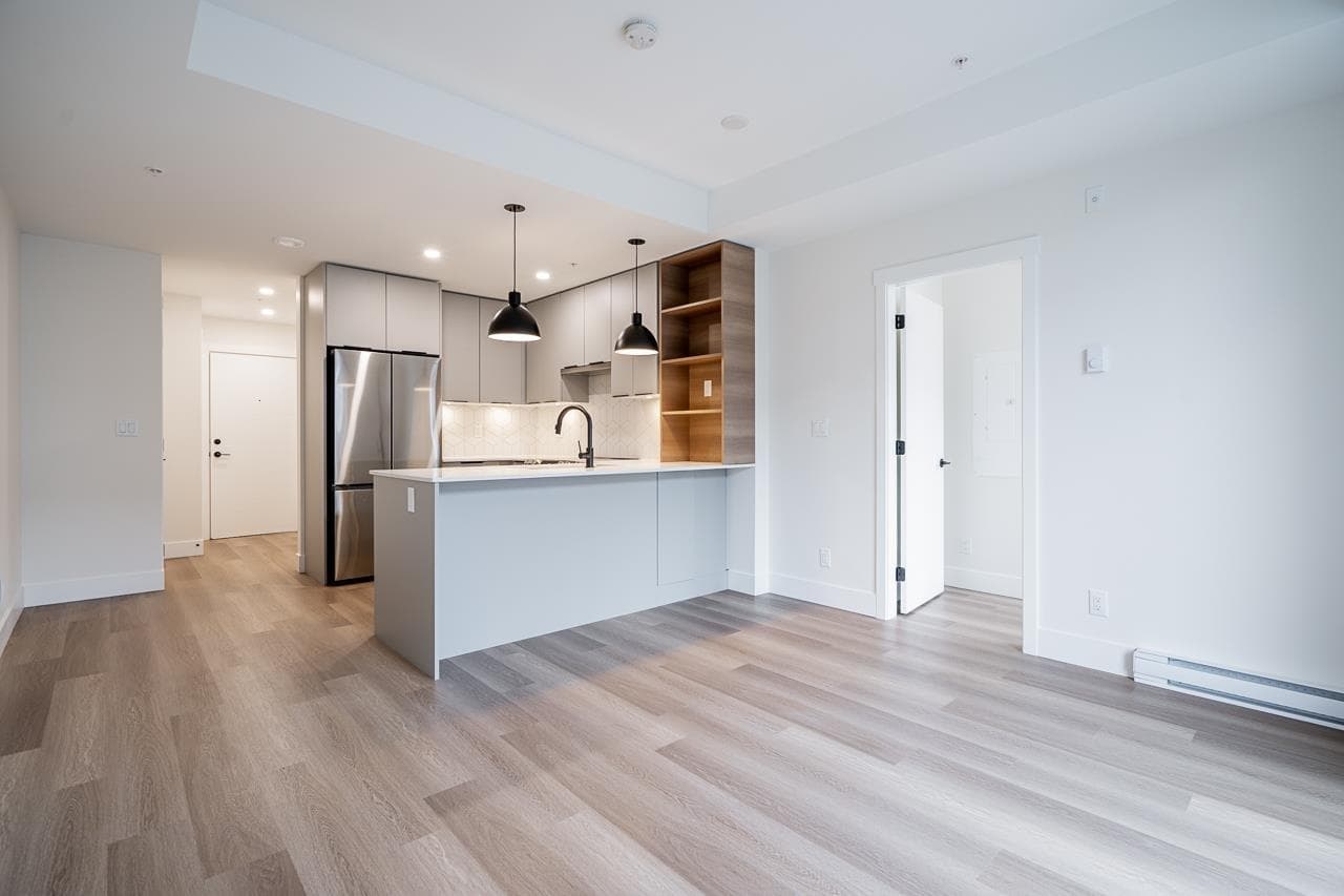 405 - 10778 138 Street, Surrey, V3T 5T2 — photo 3