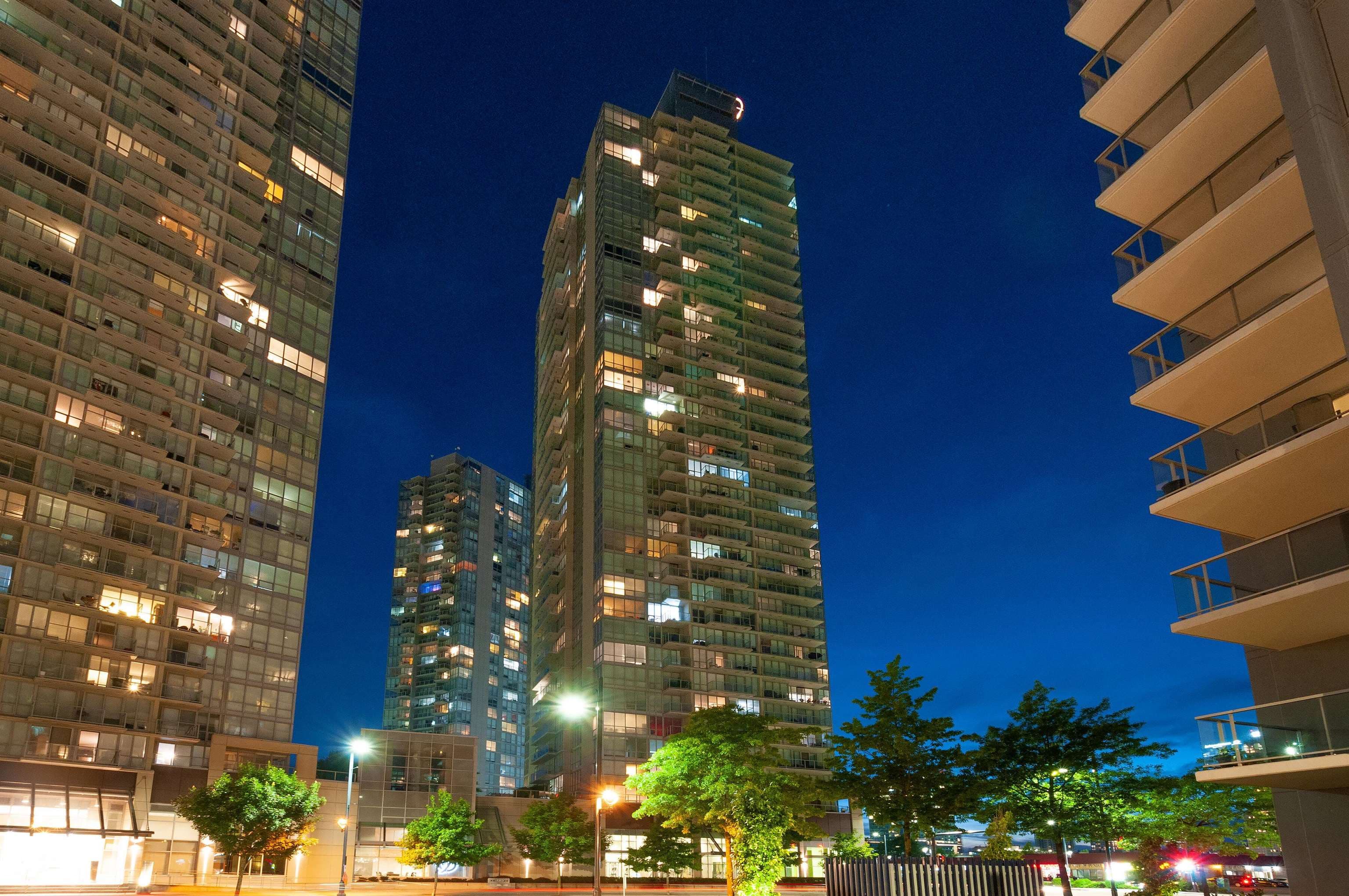 1606 - 13688 100 Avenue, Surrey, V3T 0G5 — photo 3