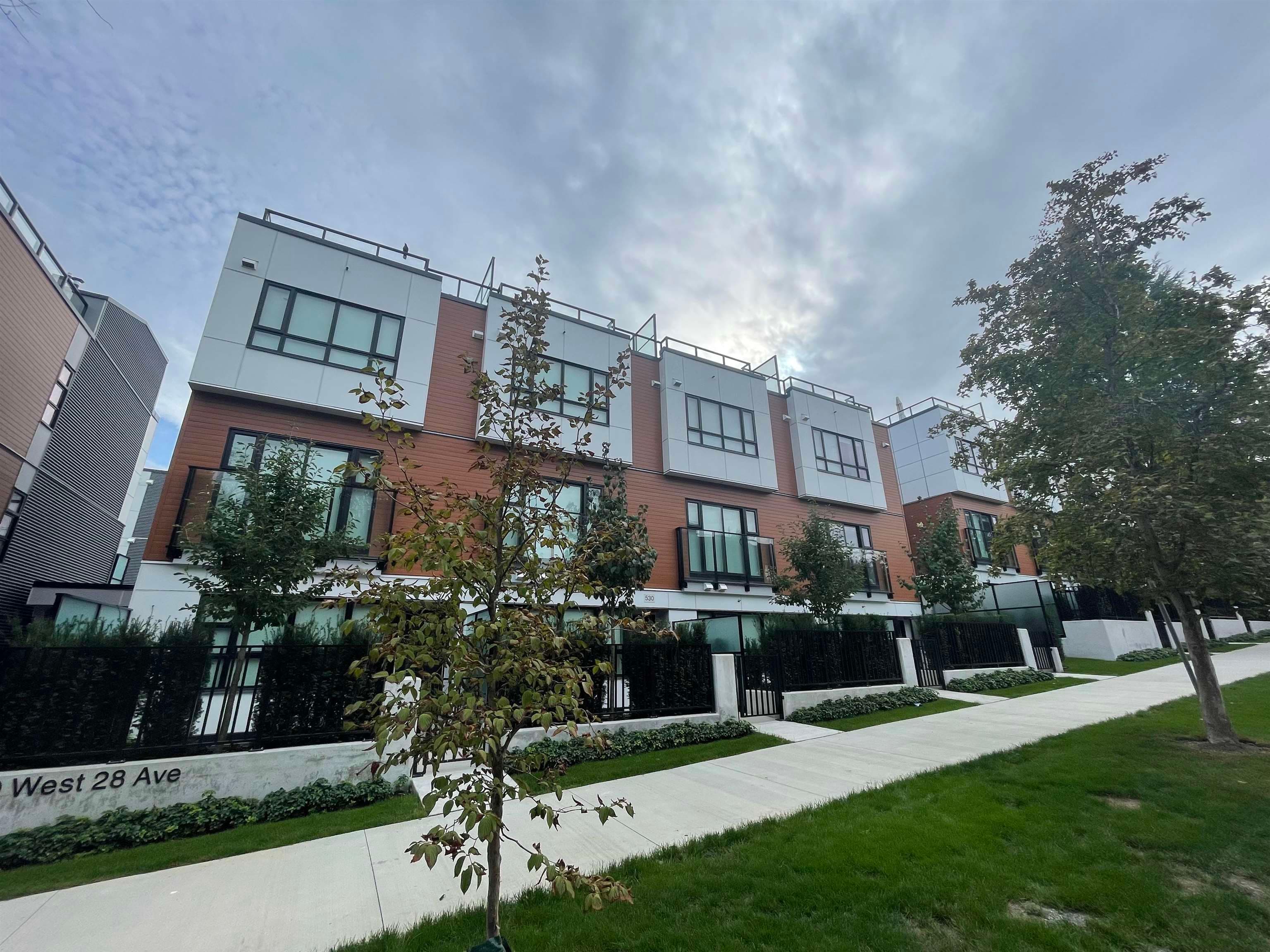 33 - 530 W 28th Avenue, Vancouver, V5Z 2H1 — photo 1