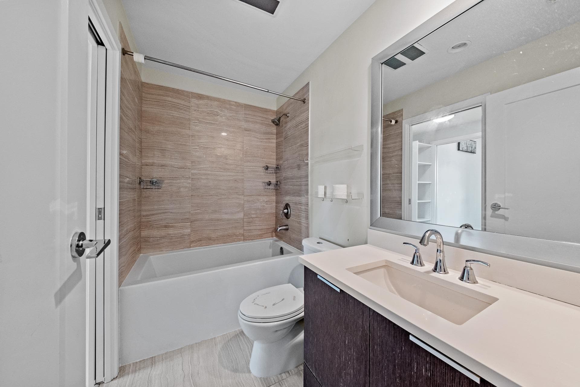 513 - 3333 Sexsmith Road, Richmond, V6X 0R7 — photo 3