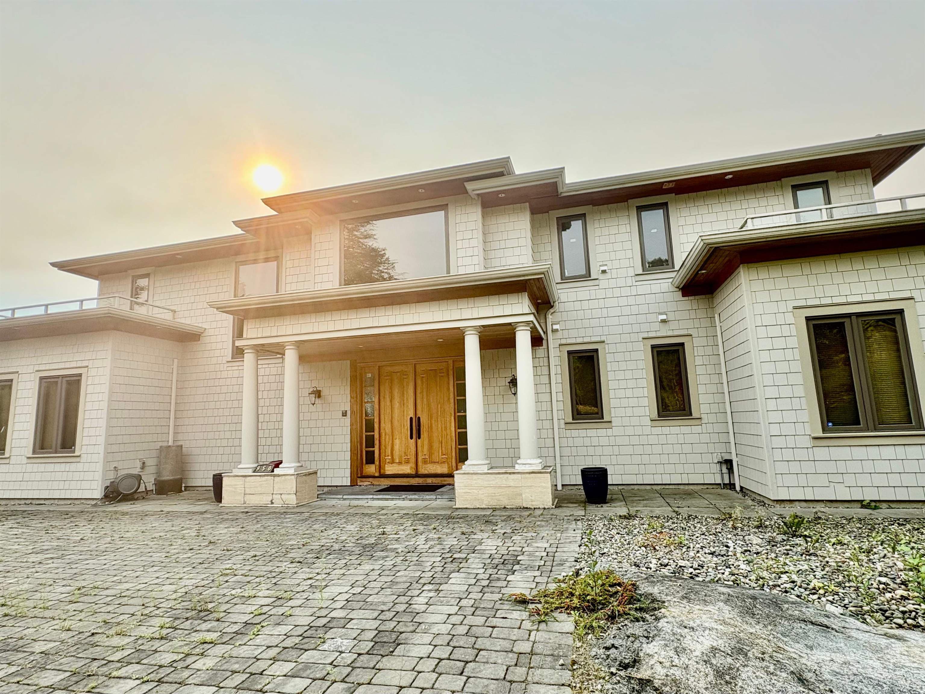 950 Greenwood Road, West Vancouver