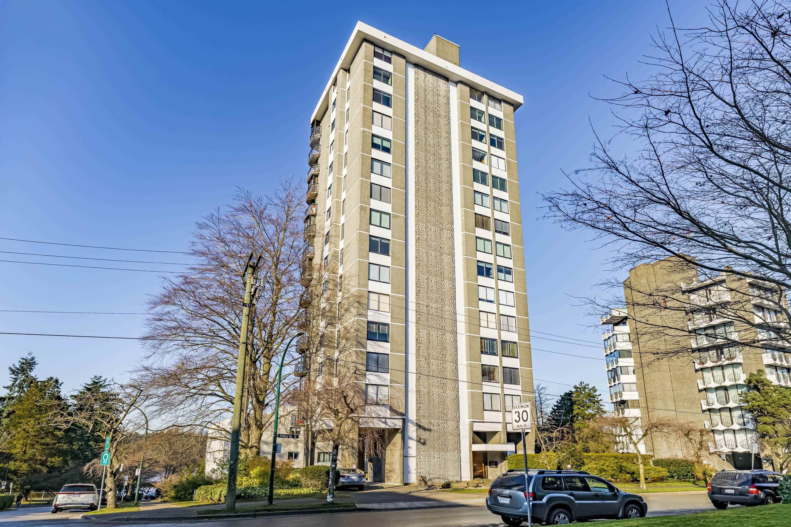 1001 - 845 Chilco Street, Vancouver, V6G 2R2 — photo 2