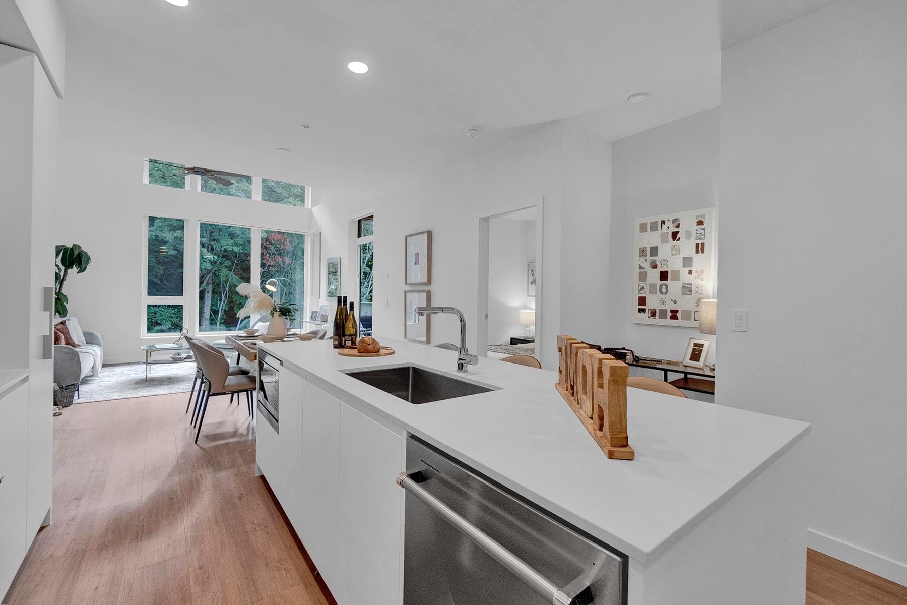 612 - 1506 Scott Crescent, Squamish, V8B 1G4 — photo 4