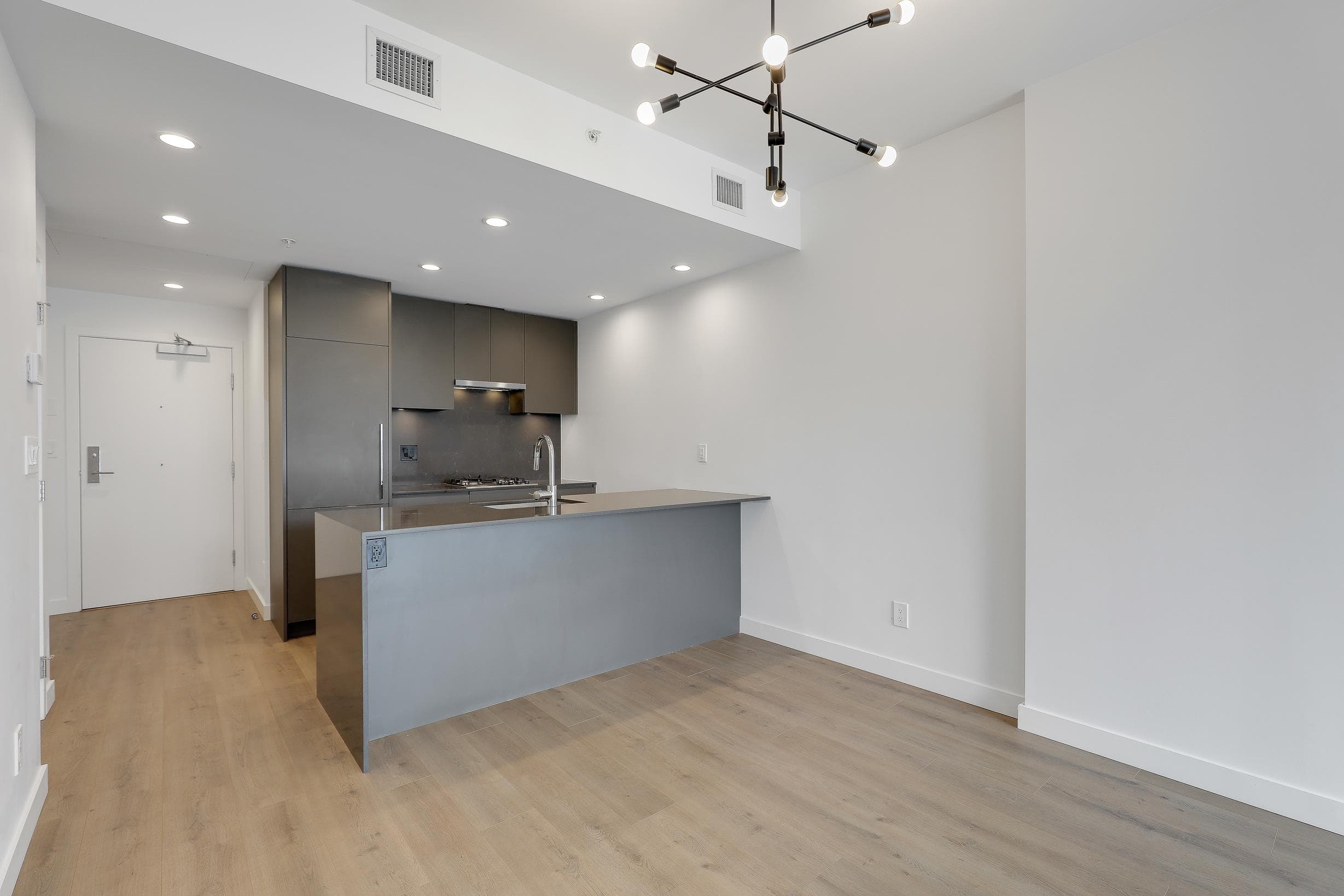 1308 - 2181 Madison Avenue, Burnaby, V5C 0N4 — photo 4