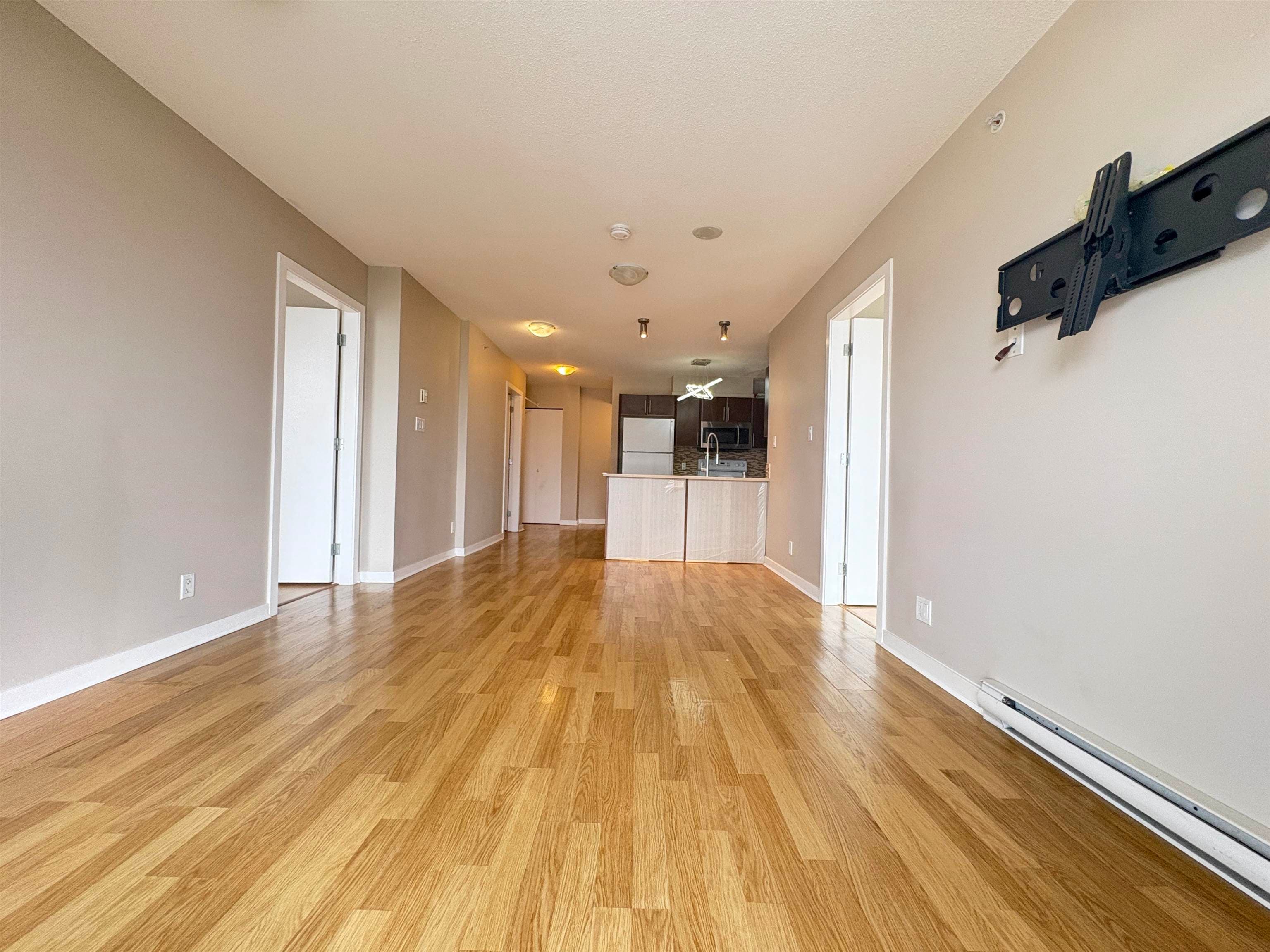 21xx - 1178 Heffley Crescent, Coquitlam, V3B 0A7 — photo 1
