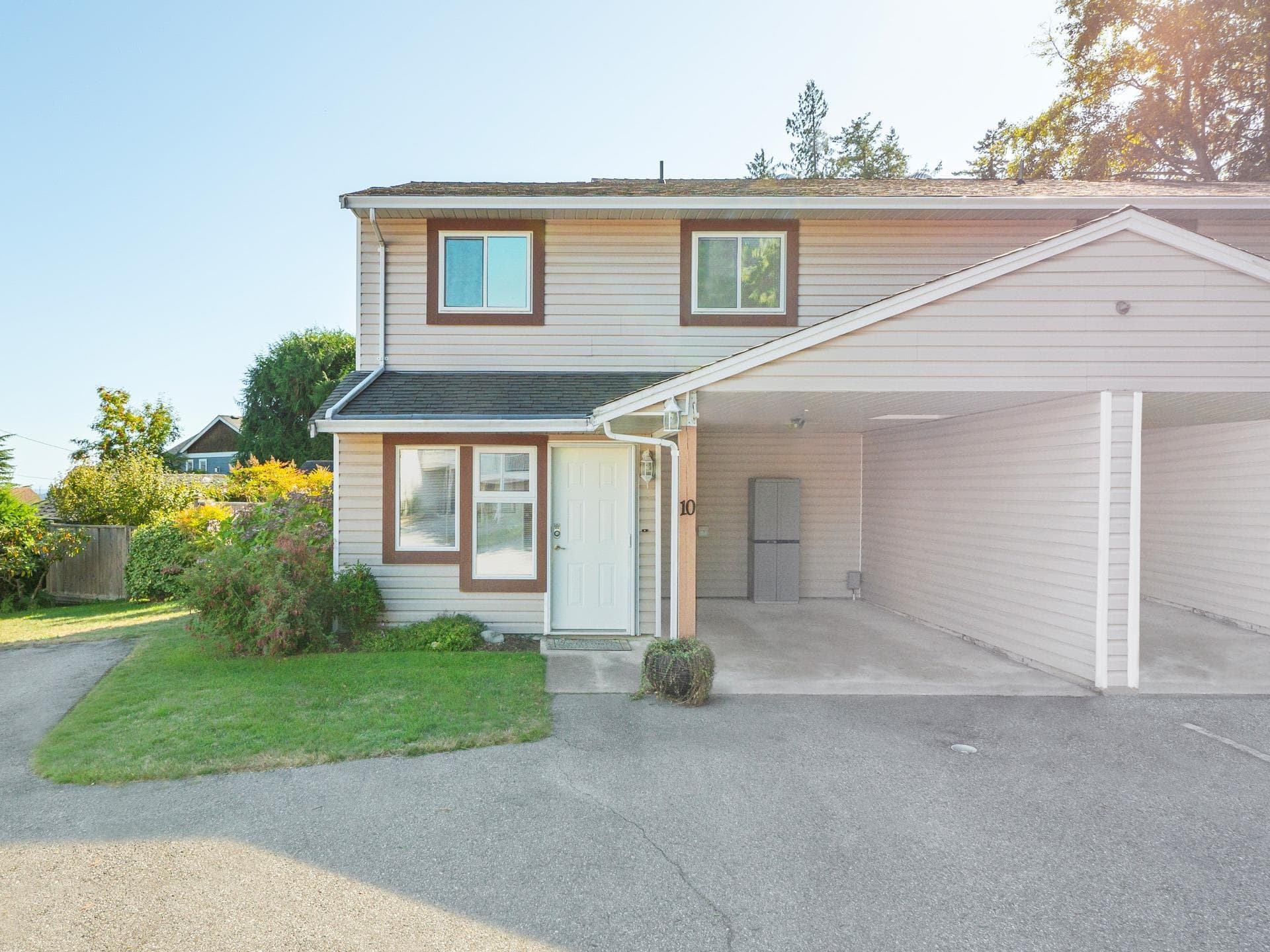 10 - 765 School Road, Gibsons, V0N 1V9 — photo 2