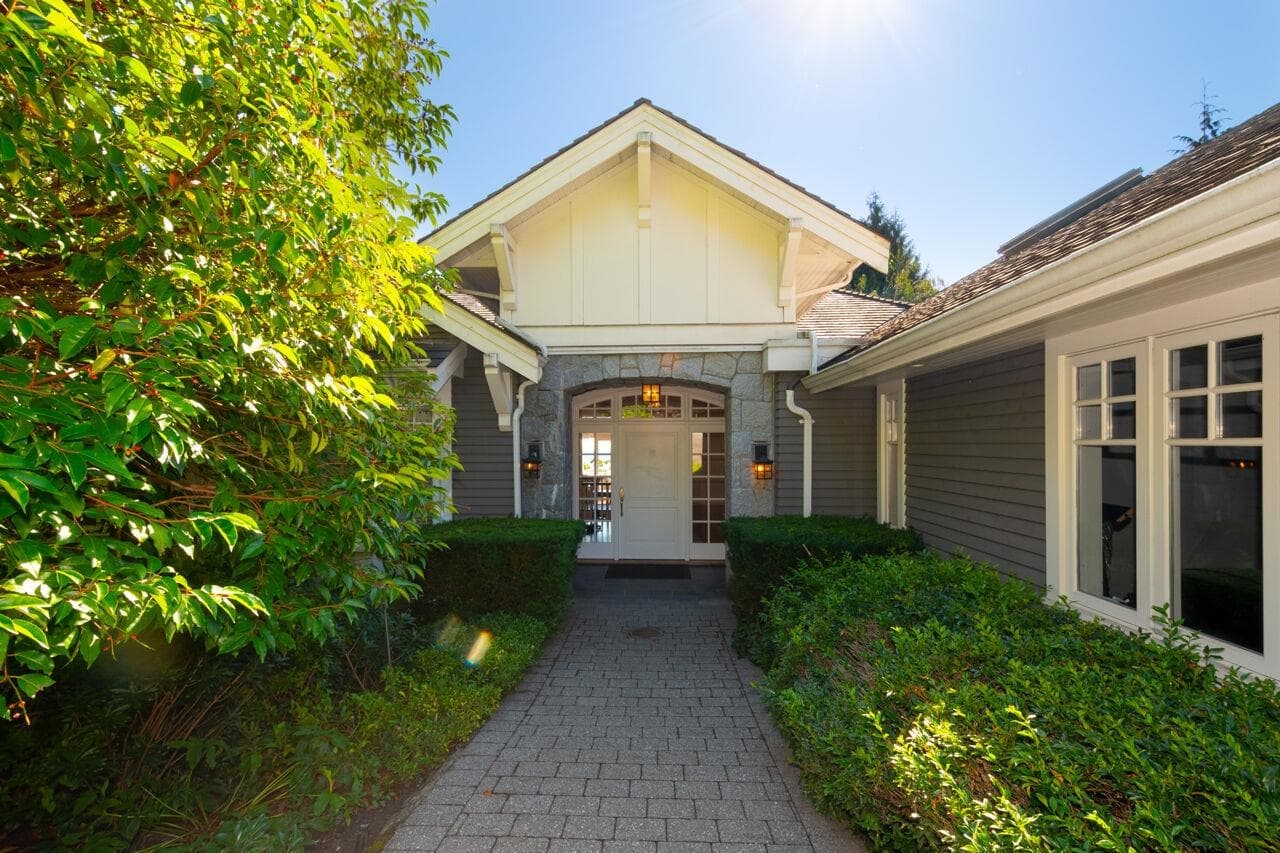 4659 Woodgreen Drive, West Vancouver, V7S 2V4 — photo 4