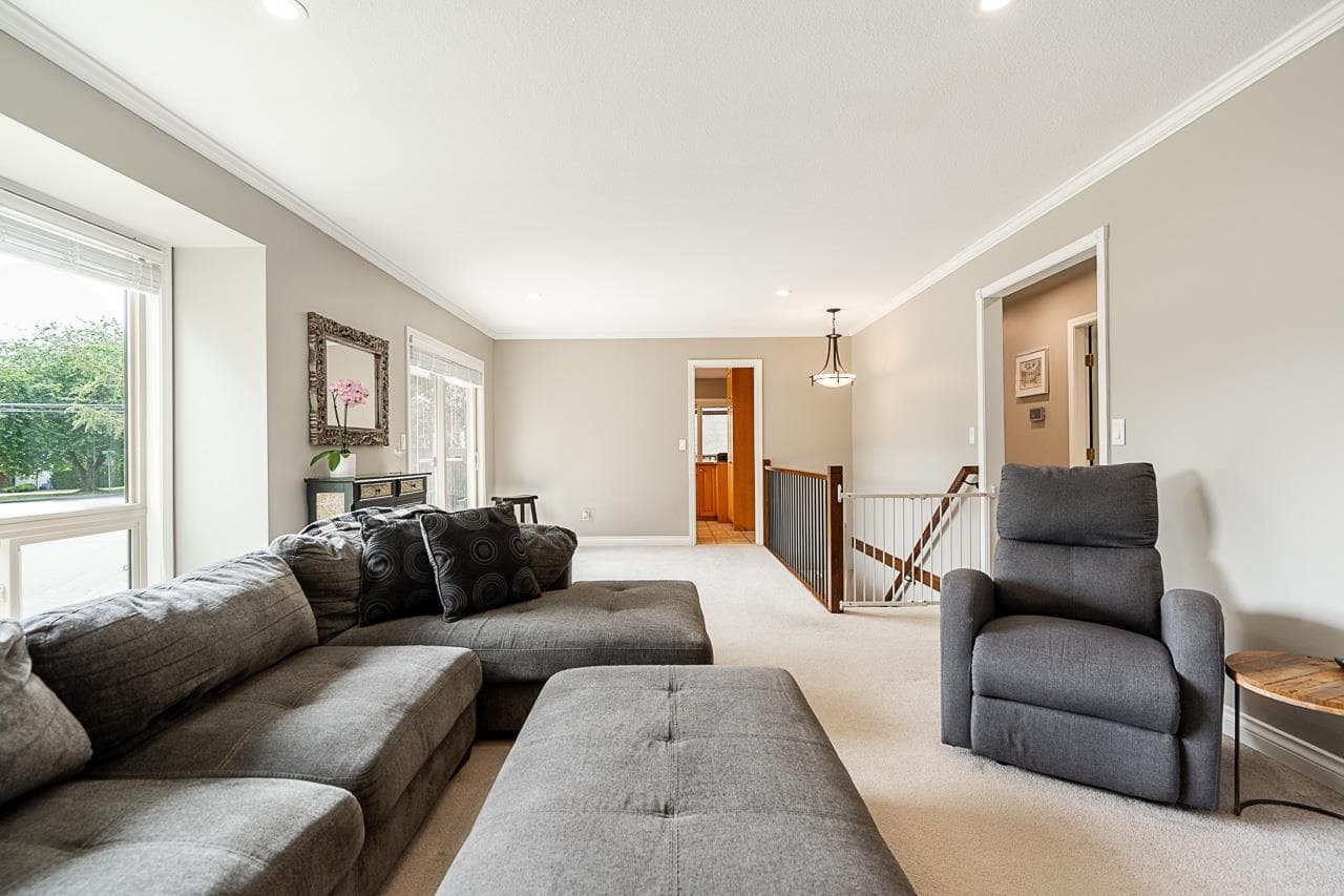 20419 91a Avenue, Langley, V1M 1B4 — photo 3