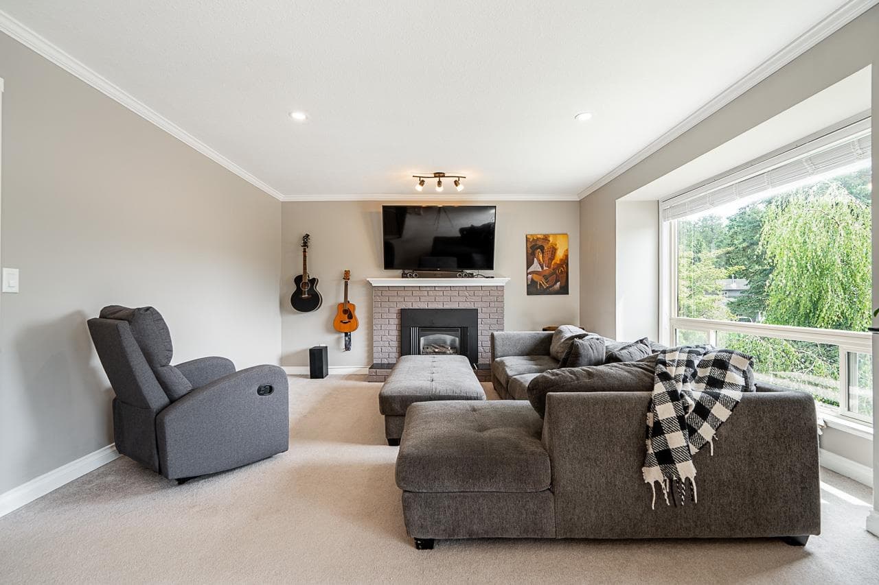 20419 91a Avenue, Langley, V1M 1B4 — photo 4