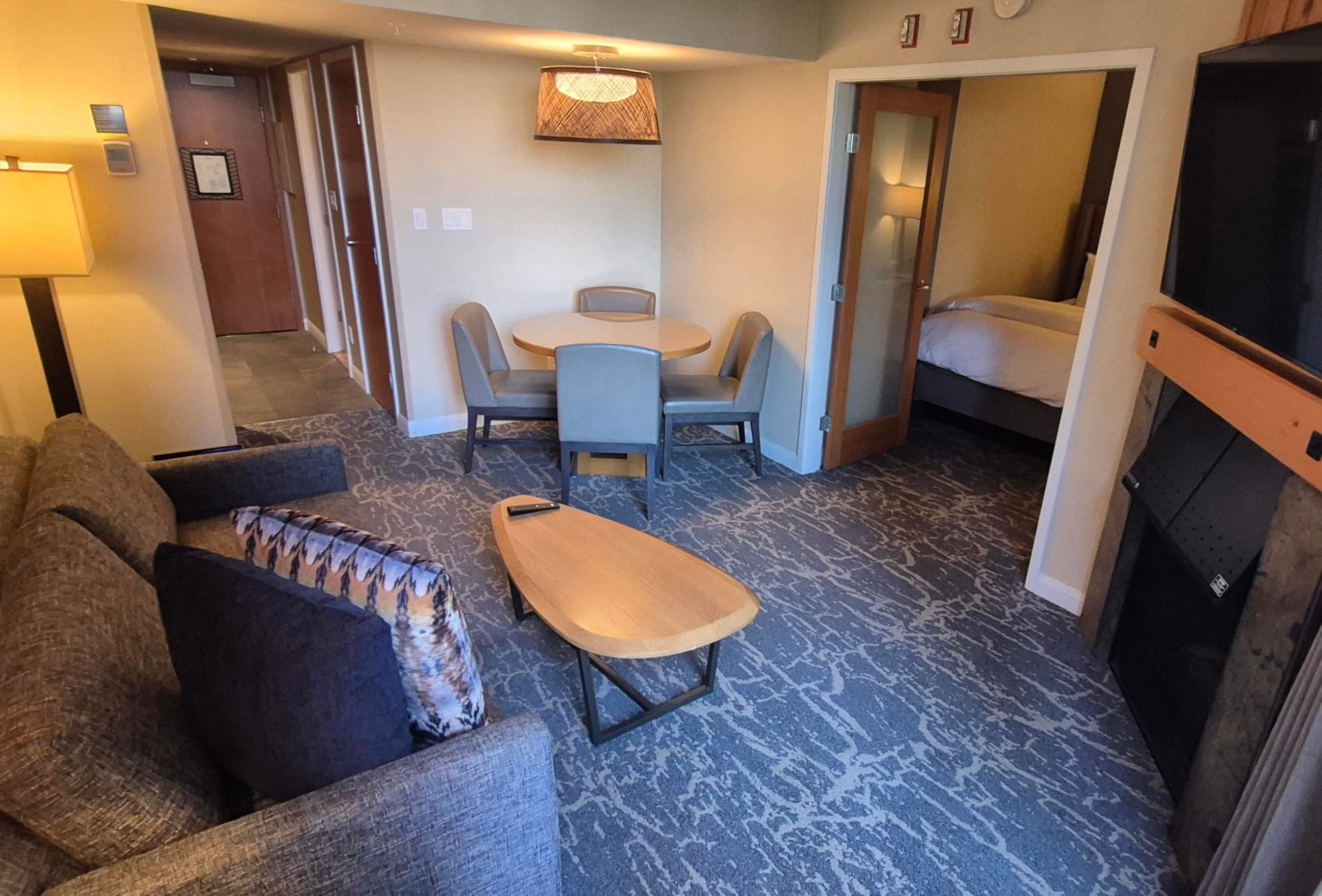 376 - 4090 Whistler Way, Whistler, V8E 1J3 — photo 3